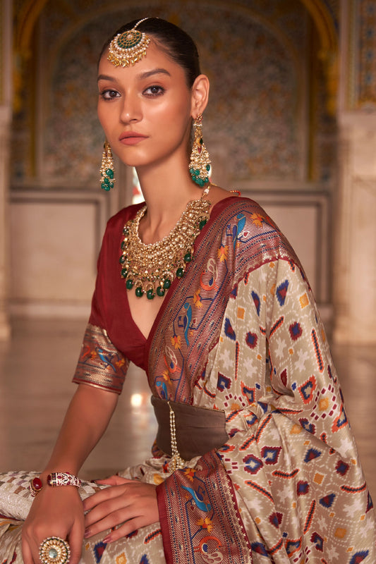 beige-patola-paithani-silk-saree-zb130821_2_SareeButa.com