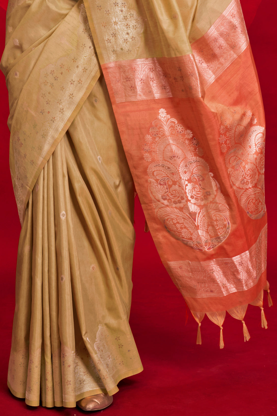 Beige Woven Tussar Silk Saree-ZB134053_4_SareeButa.com
