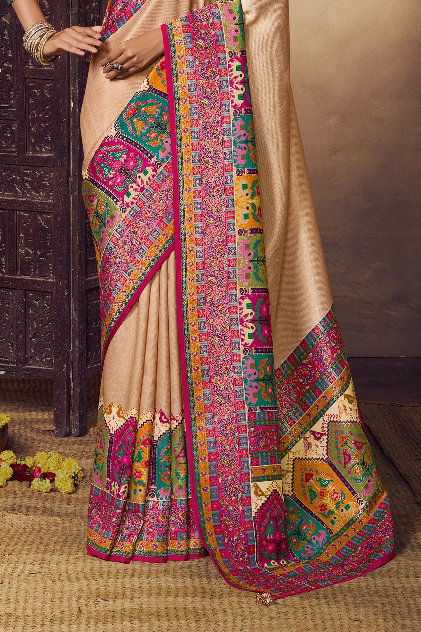 Beige Woven Viscose Silk Saree-SAR11025_4_SareeButa.com