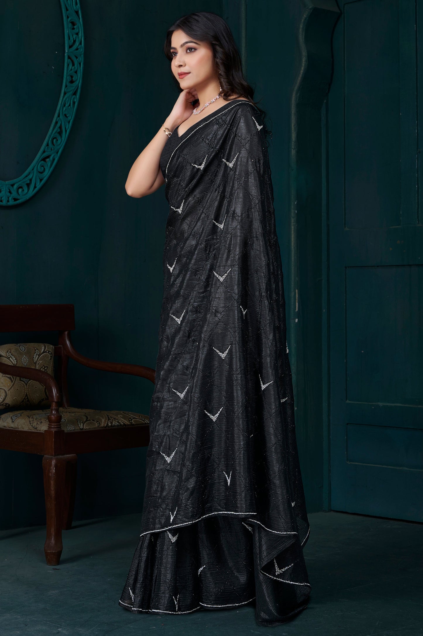 Black Crepe Silk Stone Work Saree-ZB134468_4_SareeButa.com