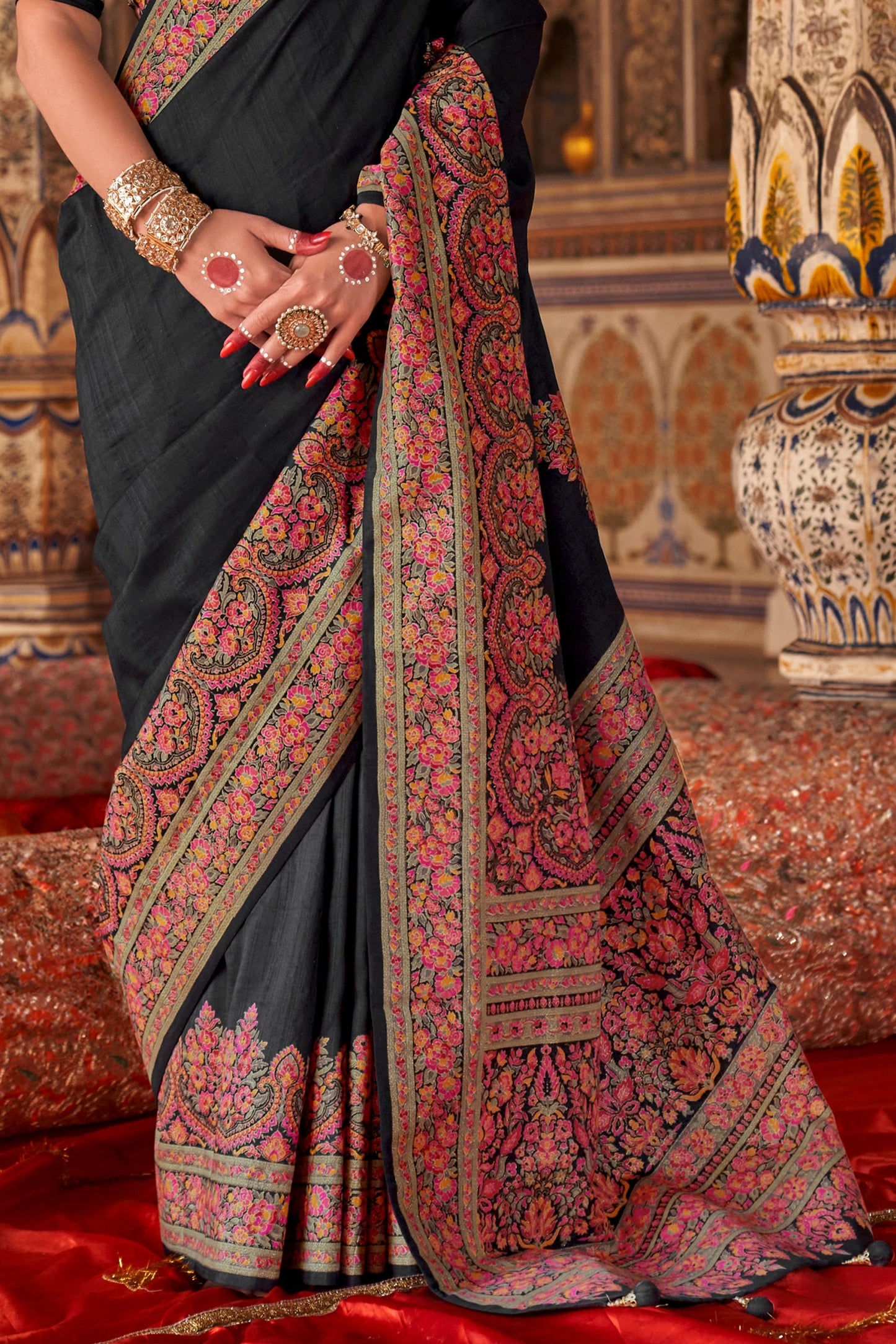 Black Printed Silk Saree-SAR11290_4_SareeButa.com