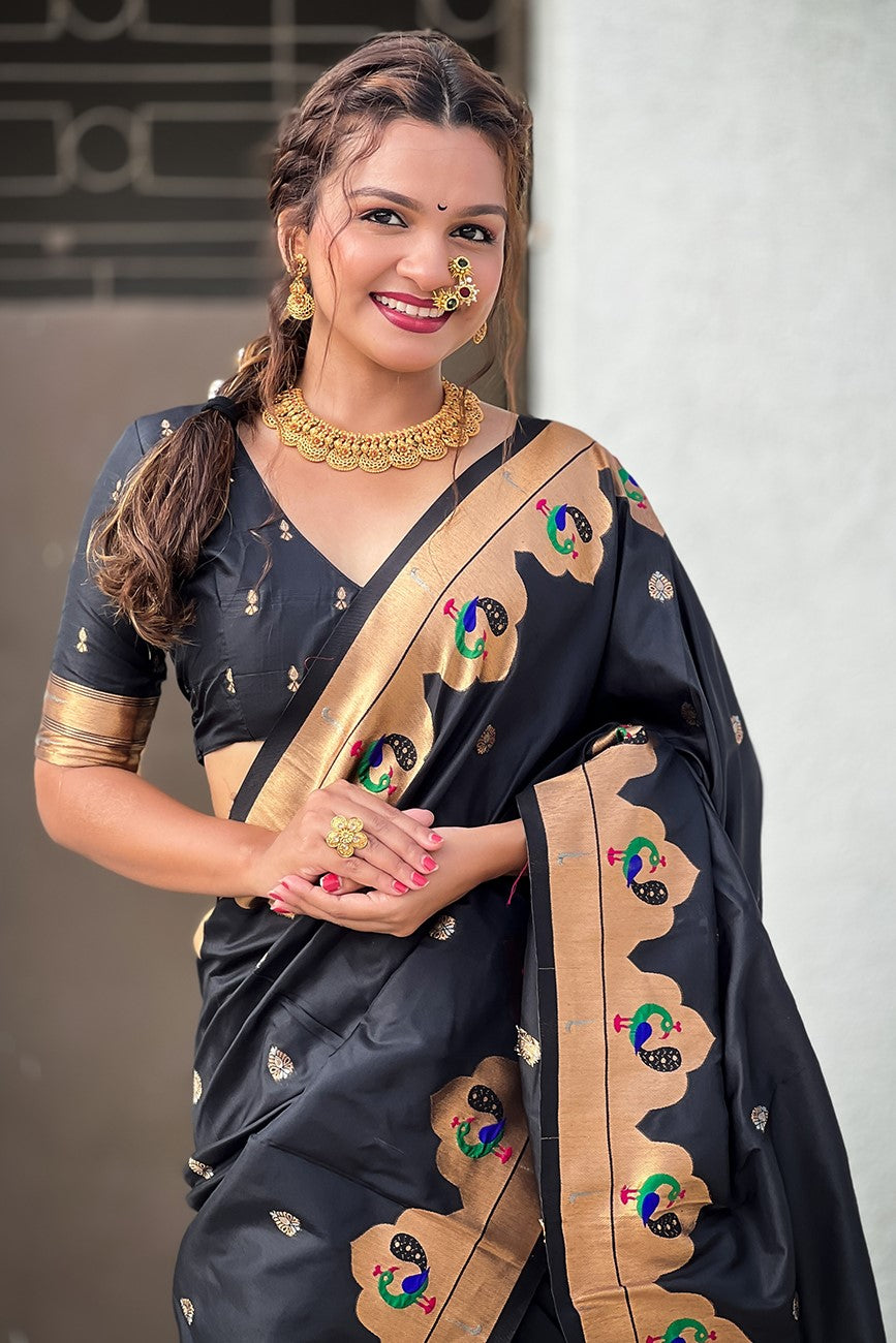 Black Paithani Saree-ZB133087_3_SareeButa.Com