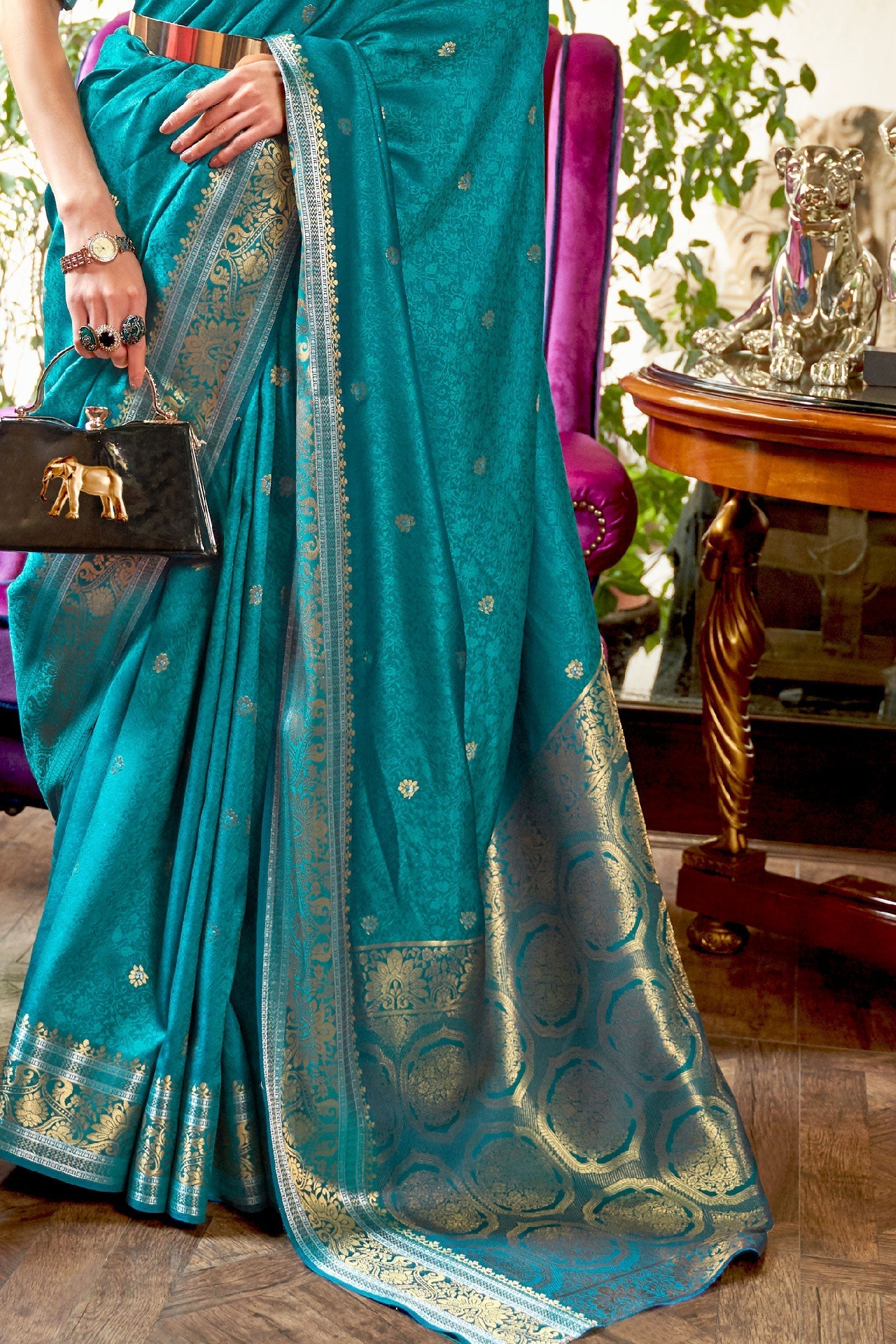 blue-woven-silk-saree-zb140115_3_SareeButa.com