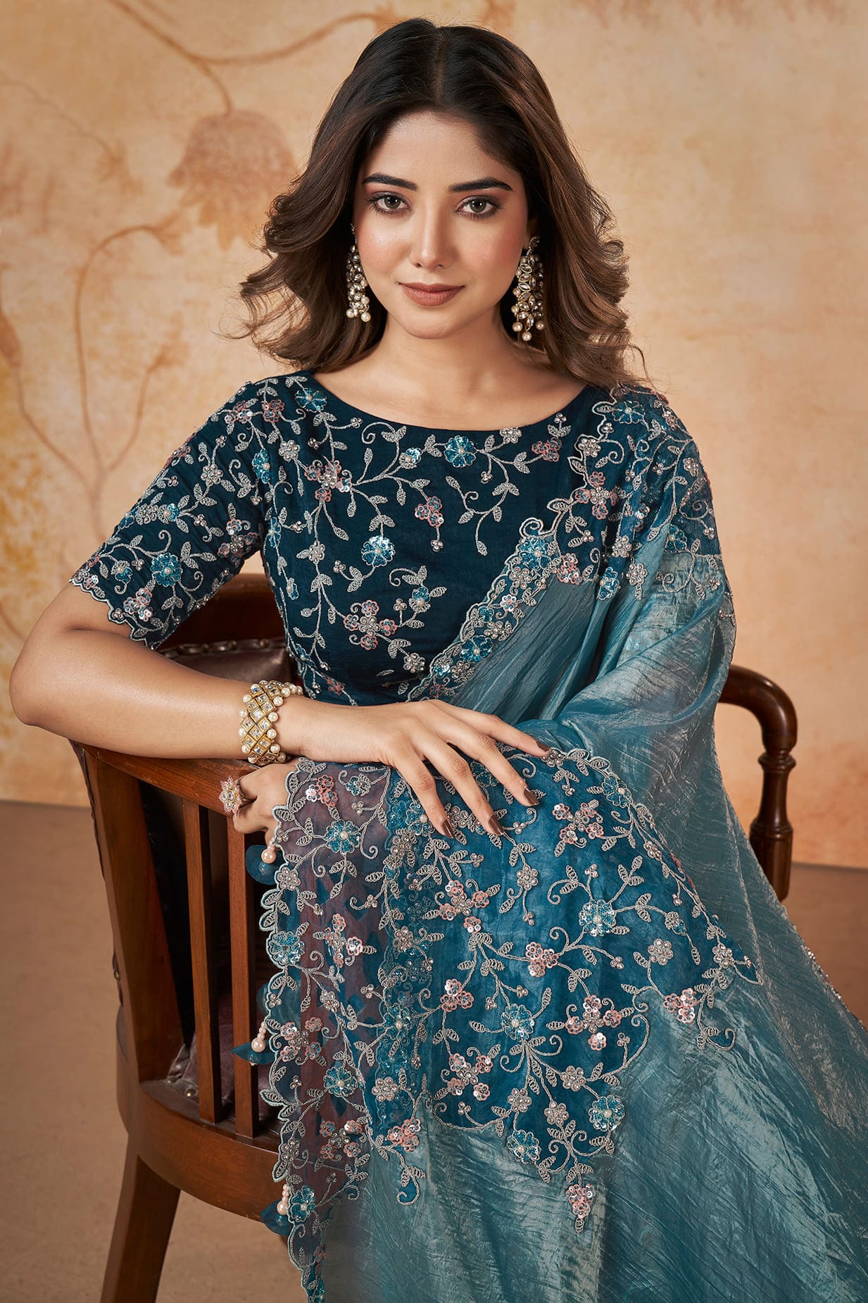 blue-designer-silk-saree-zb140005_3_SareeButa.com