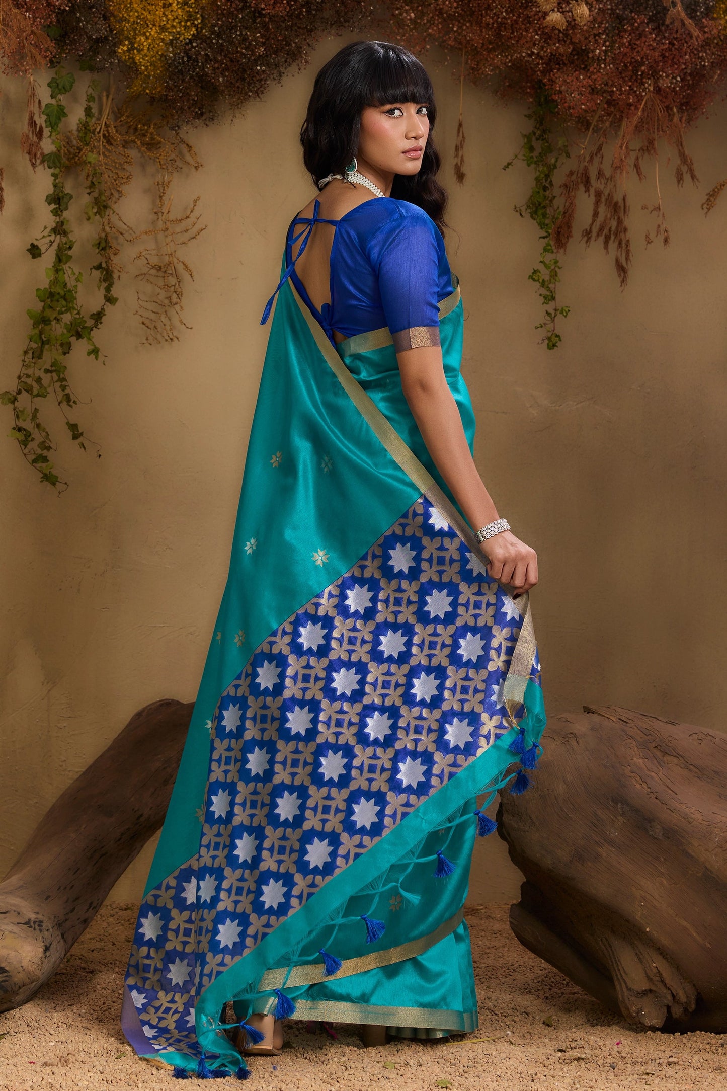 Blue Green Woven Tussar Silk Saree-SAR11239_5_SareeButa.com