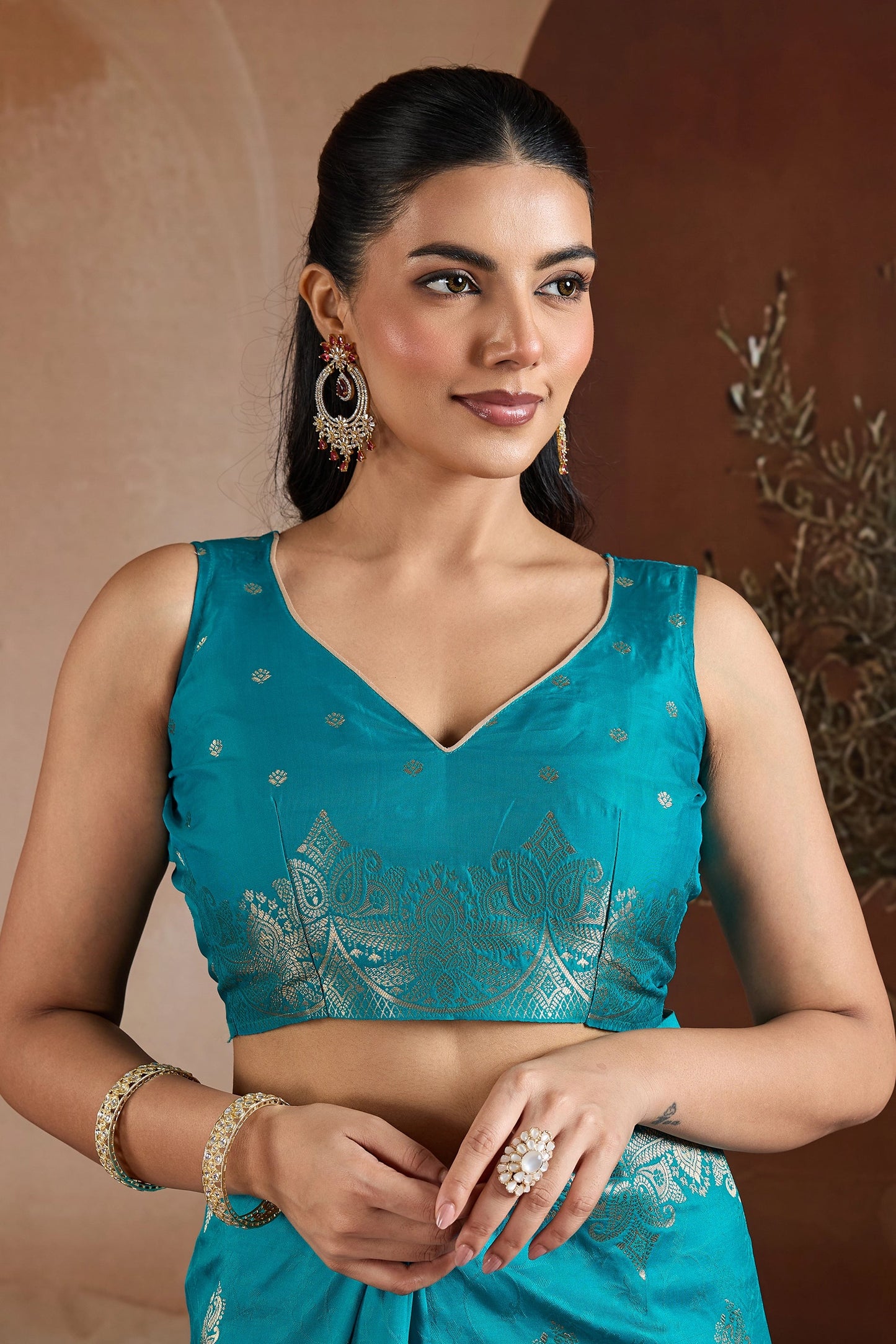 Blue Woven Silk Saree-SAR11184_5_SareeButa.com