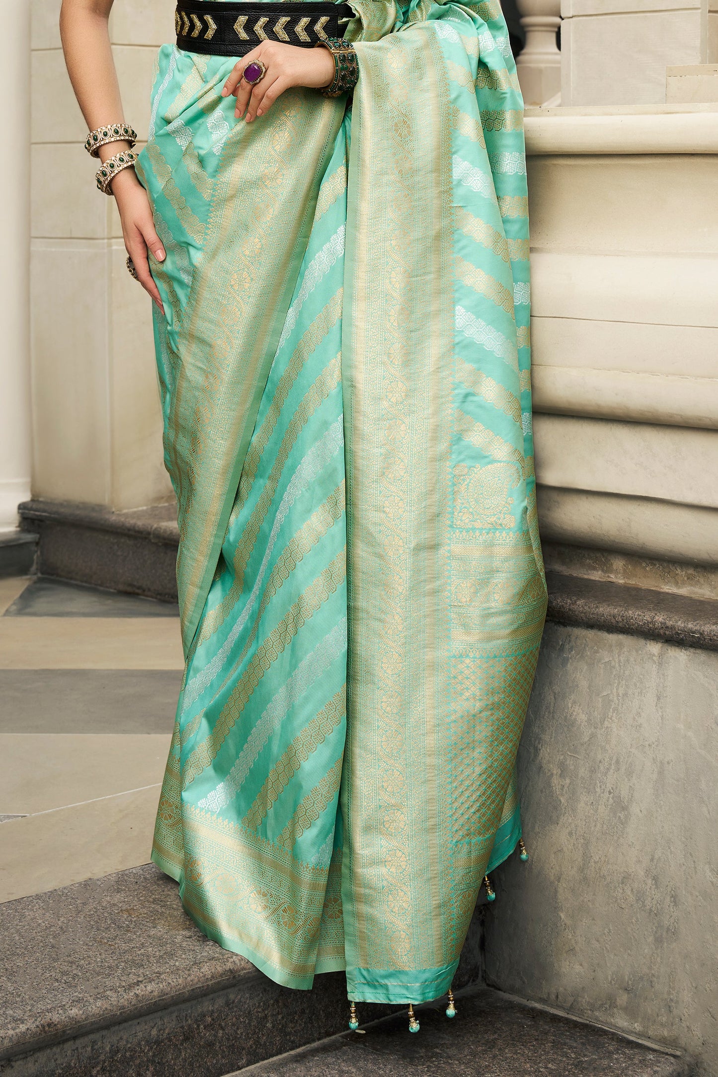 Blue Woven Silk Saree-ZB133526_4_SareeButa.com