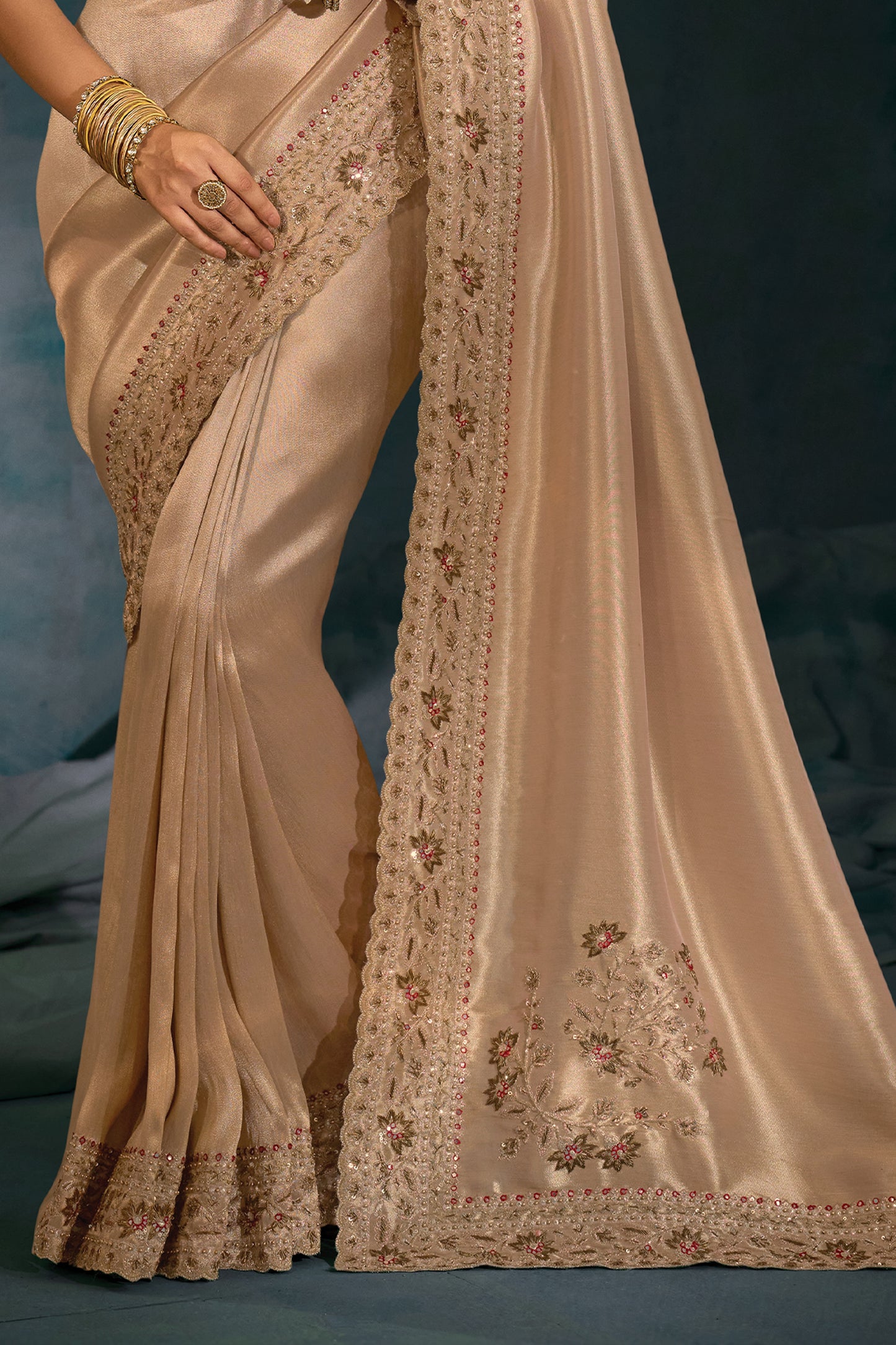 golden-embroidered-silk-saree-sar10398_6_Sareebuta.com