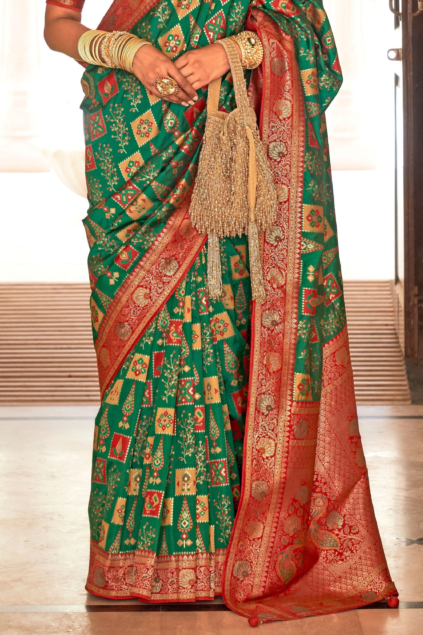 Green Banarasi Silk Saree-ZB133193_3_SareeButa.com