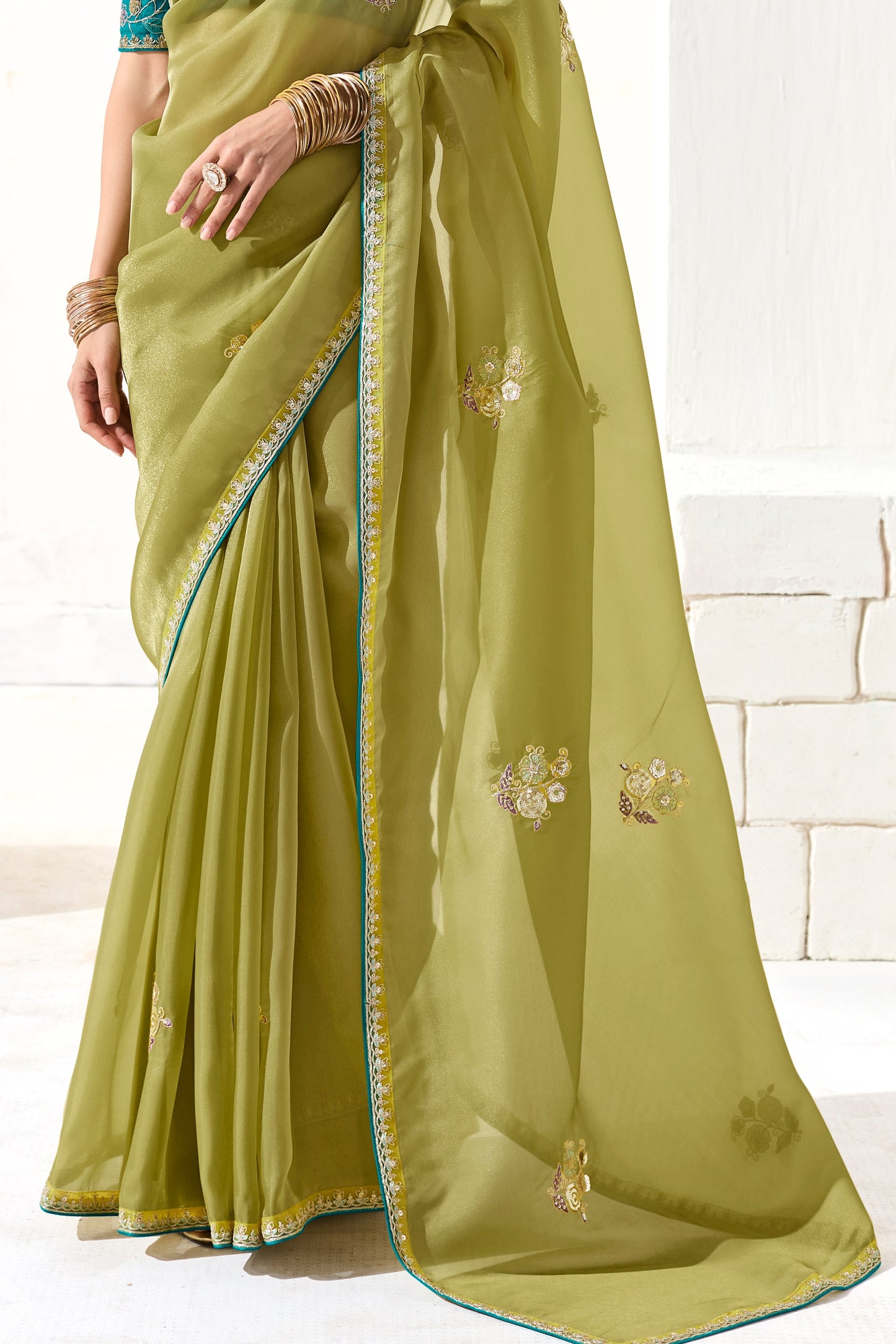 Green Embroidered Organza Tissue Saree-ZB134752_4_SareeButa.com