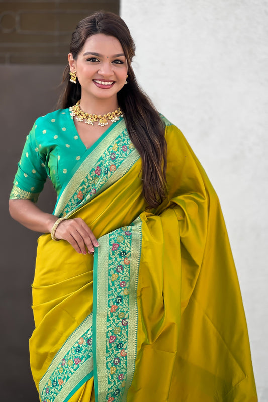 Green Woven Paithani Saree-ZB134849_2_SareeButa.com