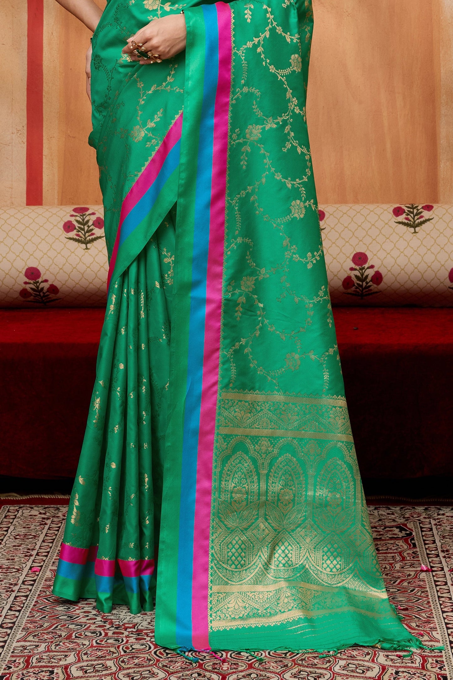 Green Woven Silk Saree-SAR11232_5_SareeButa.com