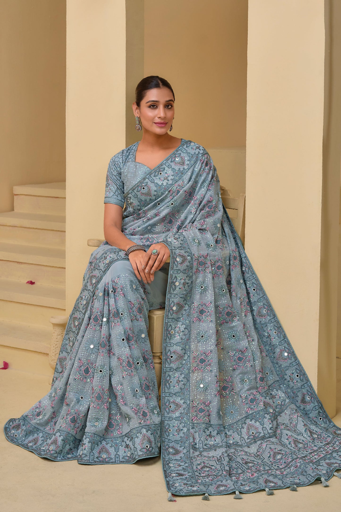 grey-pure-banarasi-tuscany-saree-zb132784_3_SareeButa.com