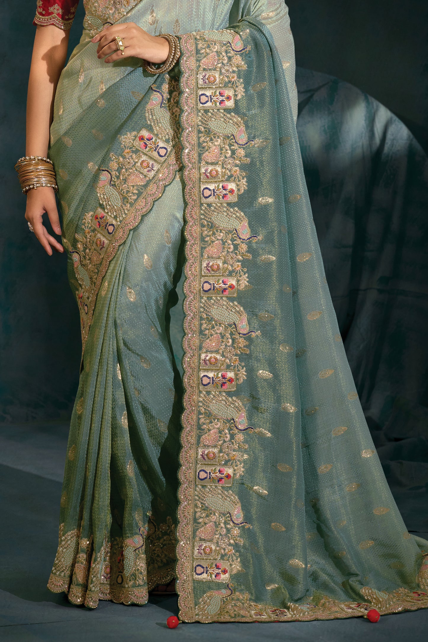 grey-embroidered-crepe-silk-saree-sar10395_6_Sareebuta.com