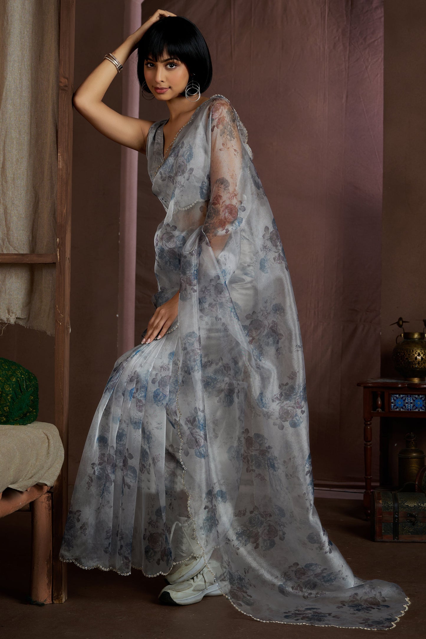 grey-stone-work-organza-saree-zb133599_8_Sareebuta.com