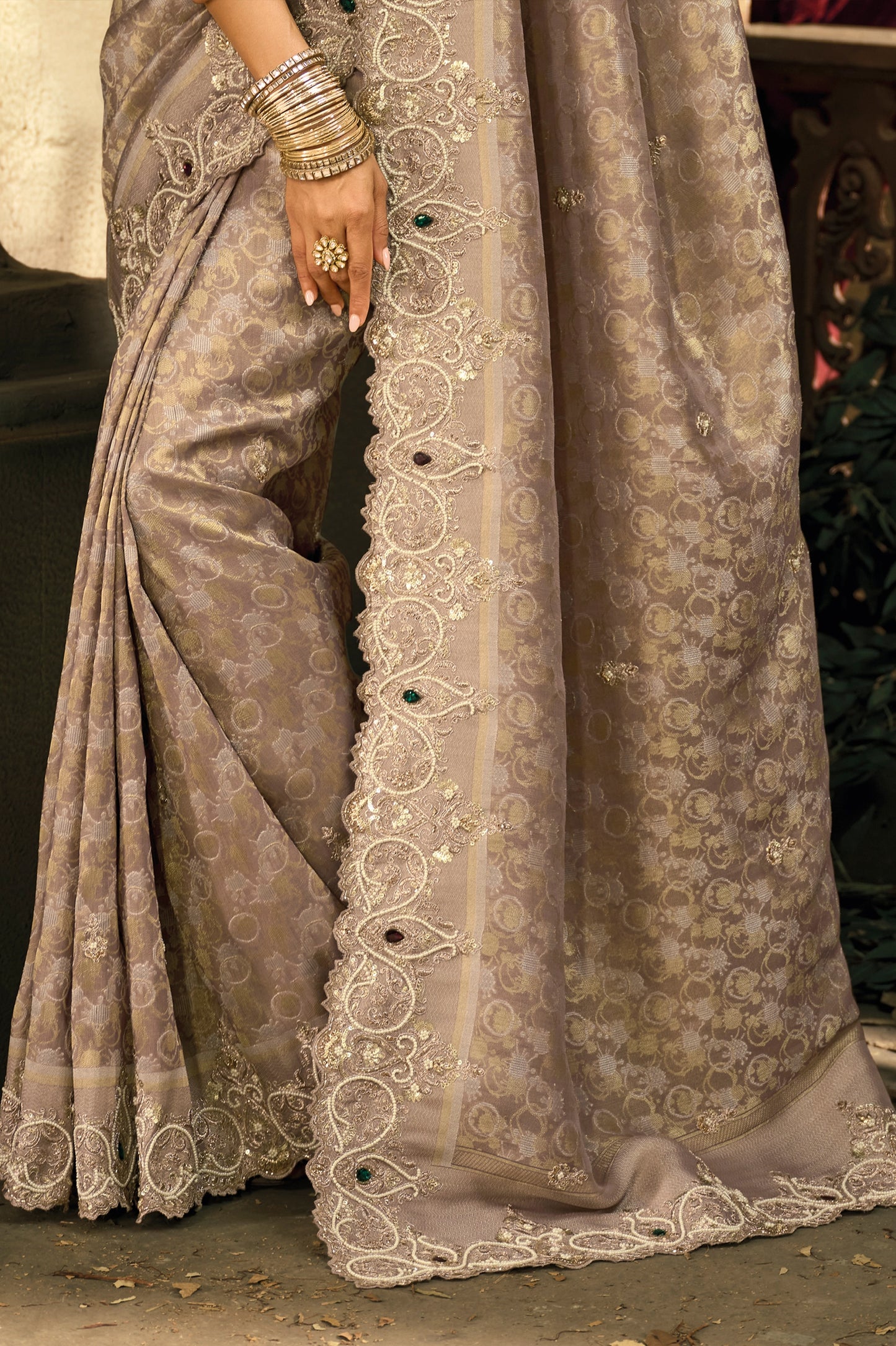 Light Mauve Embroidered Silk Saree-SAR12039_4_SareeButa.com