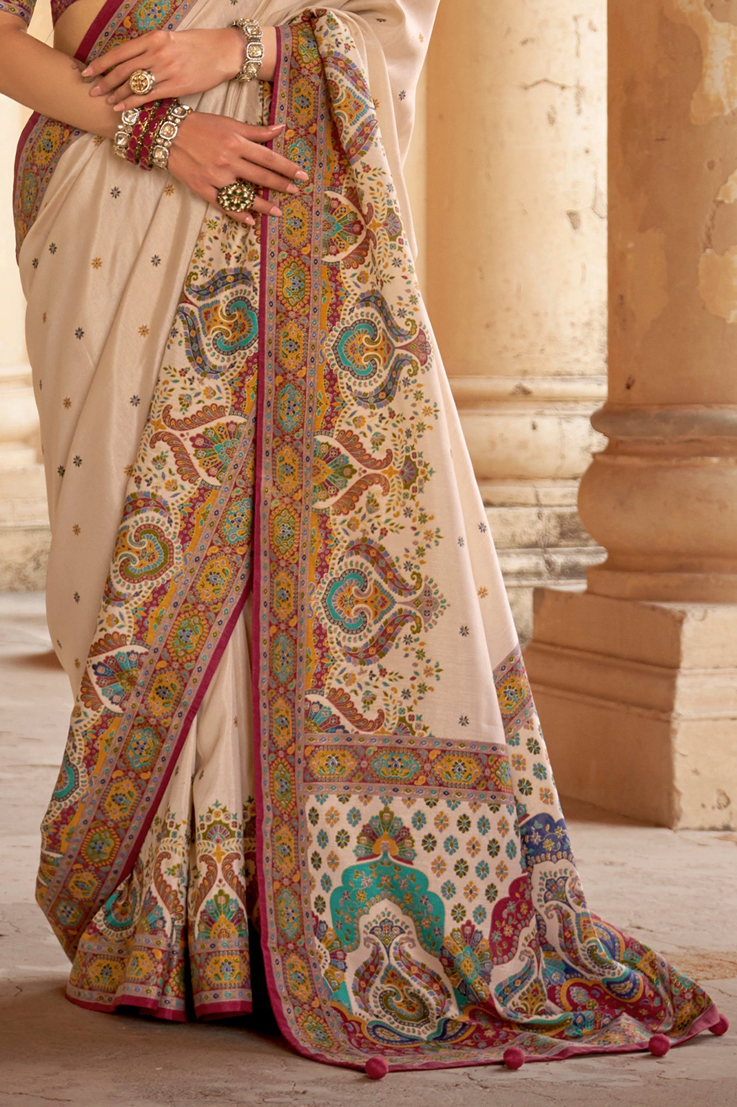 Off White Printed Viscose Silk Saree-SAR10125_4_SareeButa.com