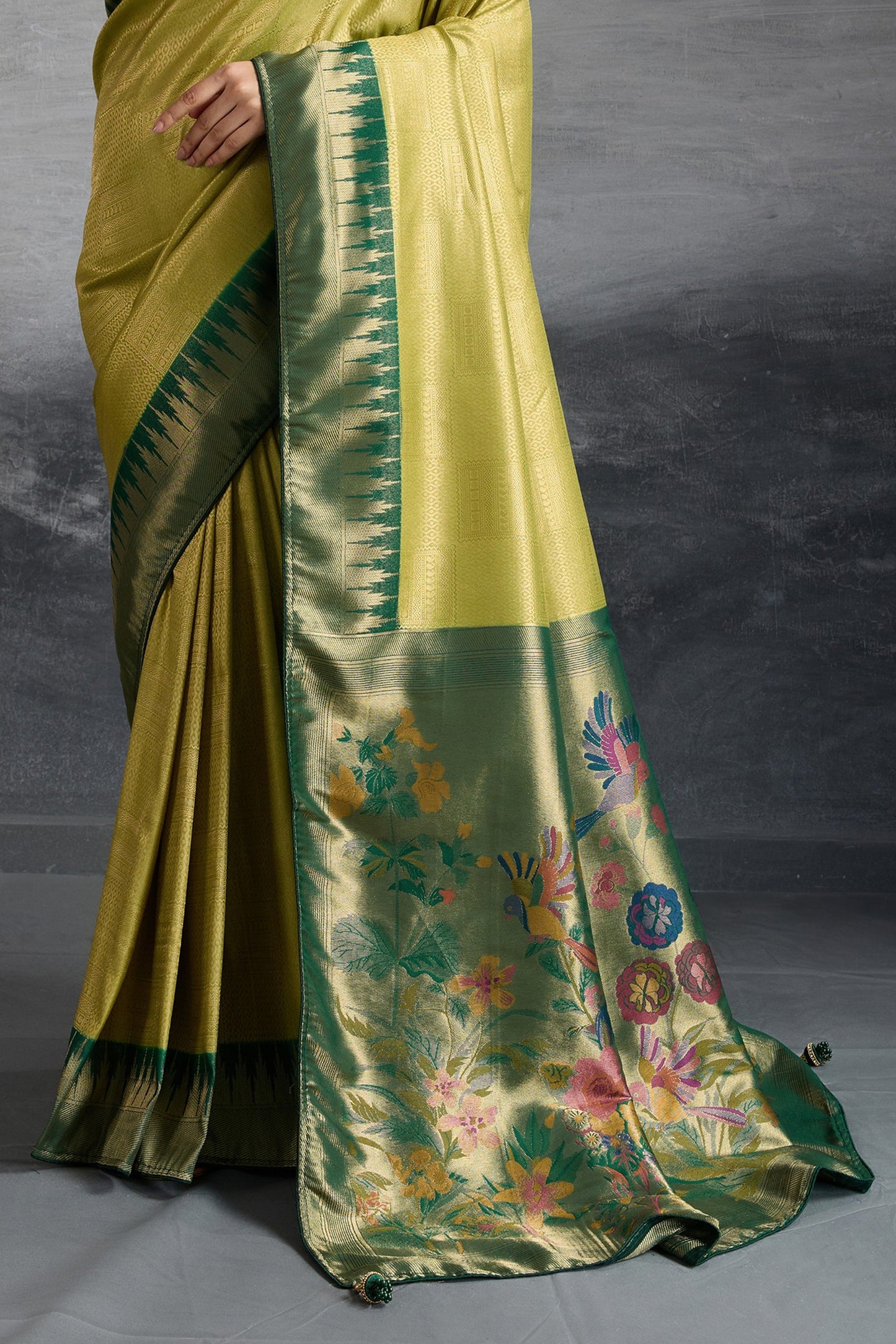 Olive Green Woven Kanjivaram Silk Saree-SAR10287_5_SareeButa.com