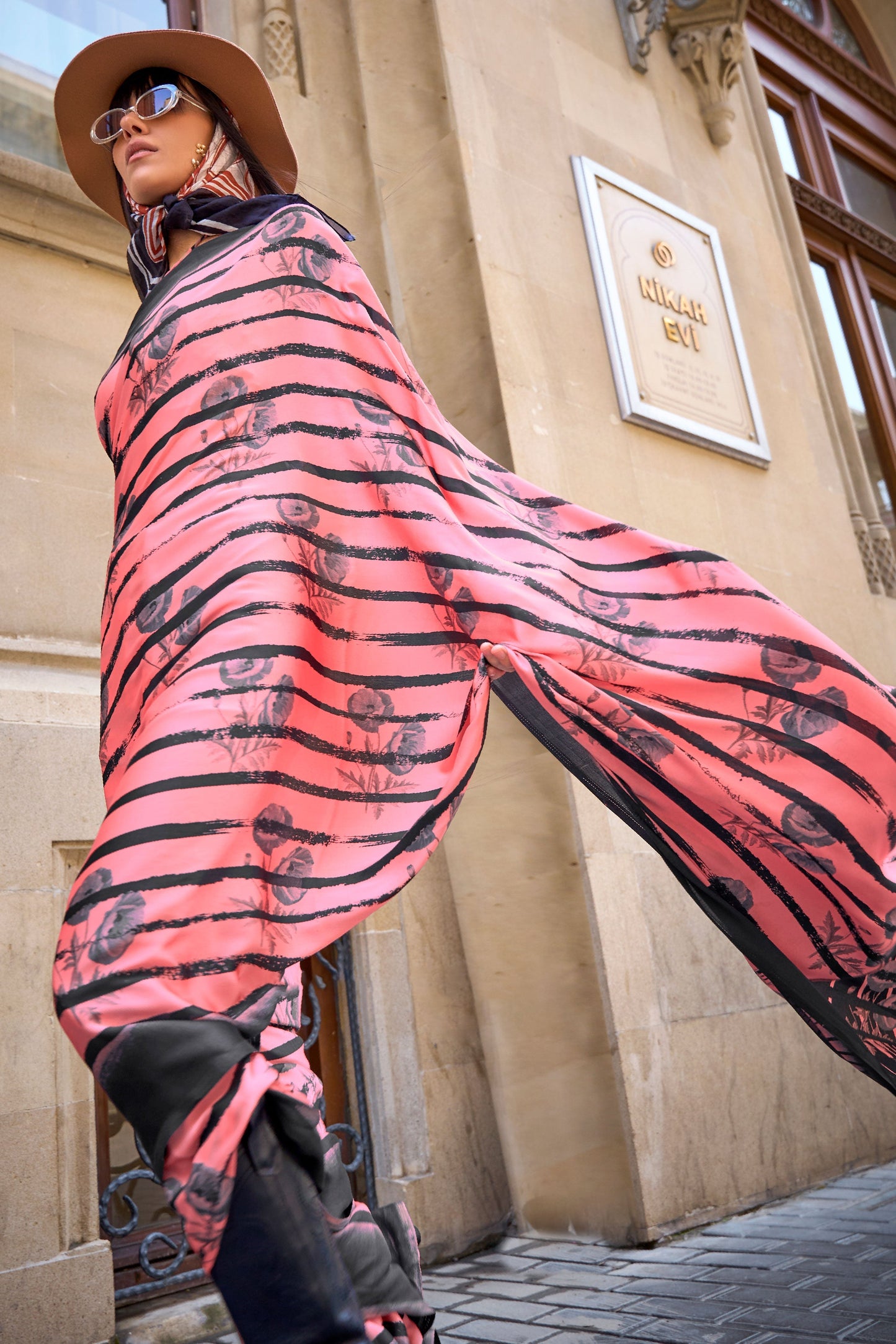 pink-digital-print-satin-saree-zb131805_2_SareeButa.com