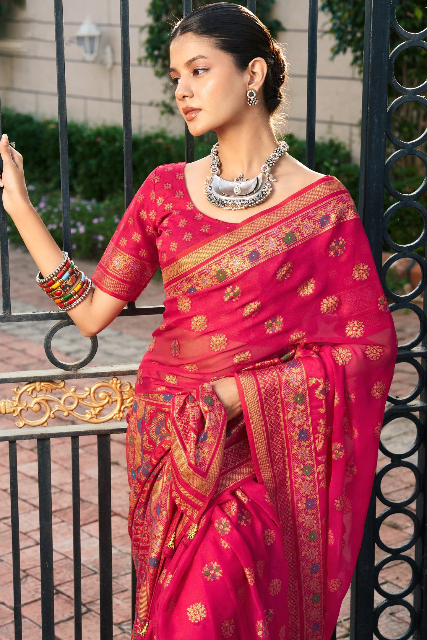 Pink Georgette Brasso Saree-ZB134537_2_SareeButa.com