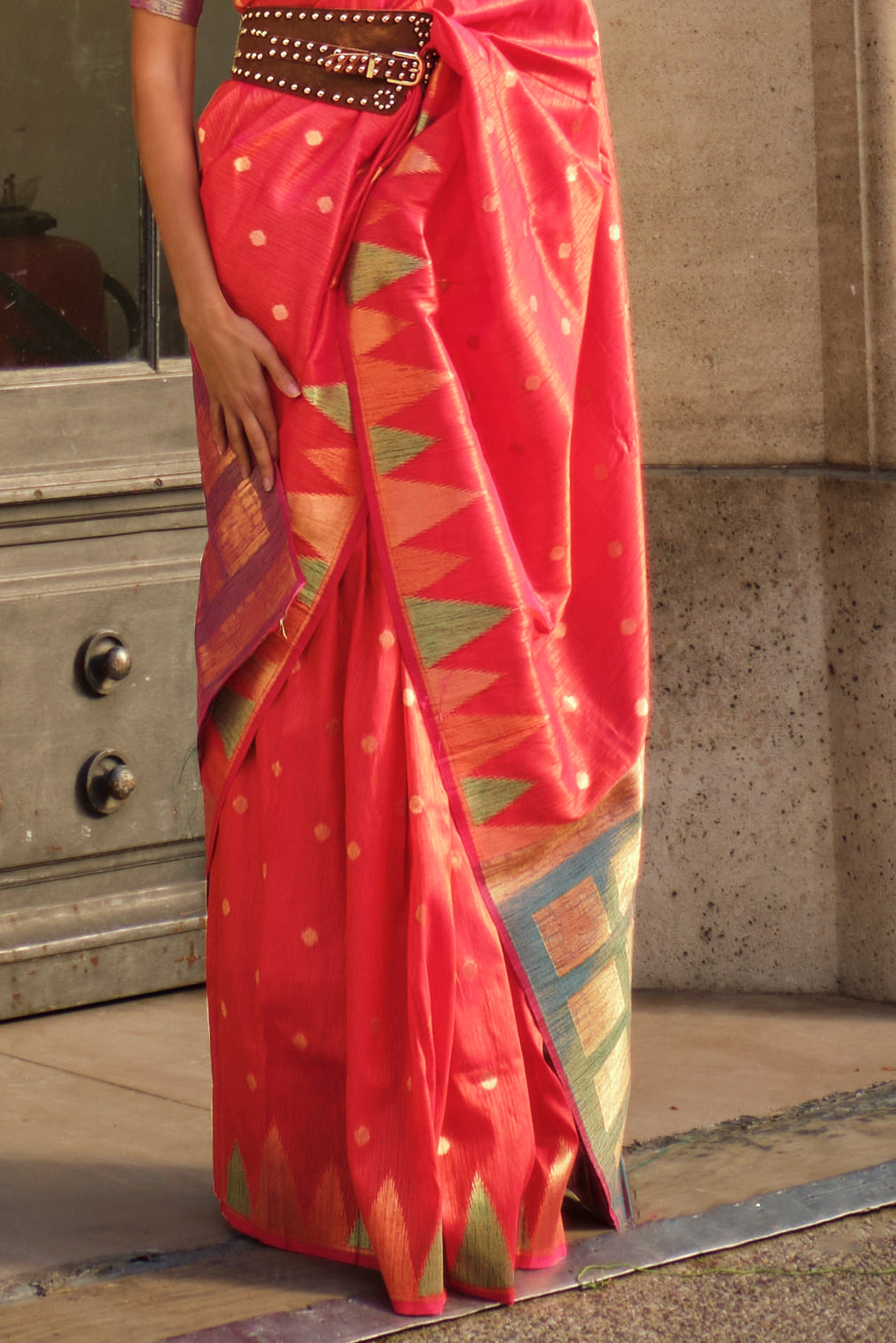 Pink Woven Khadi Silk Saree-ZB134114_3_SareeButa.com