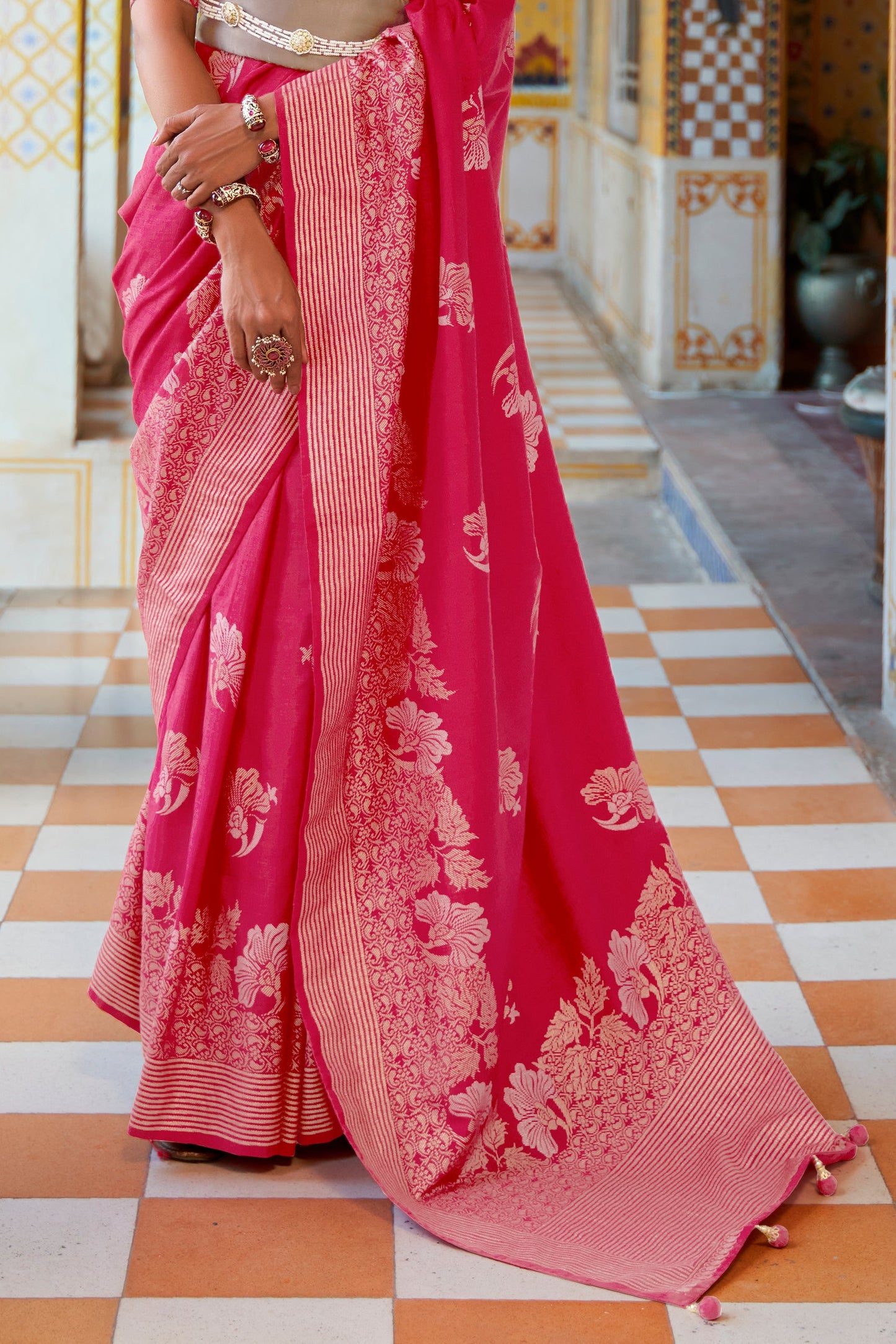 Pink Woven Silk Saree-ZB133822_4_SareeButa.com