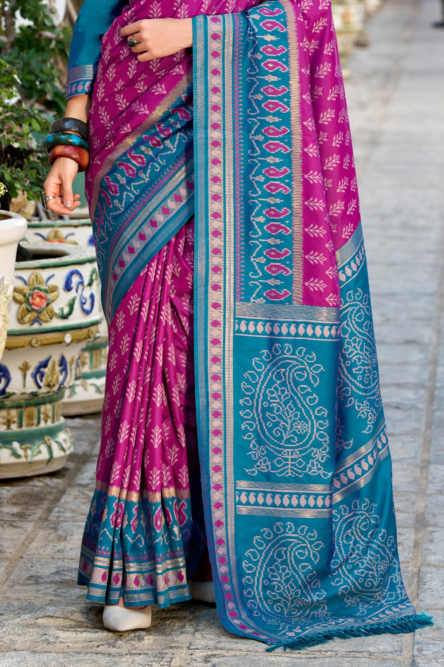 Pink Woven Soft Ikat Silk Saree-SAR10025_4_SareeButa.com