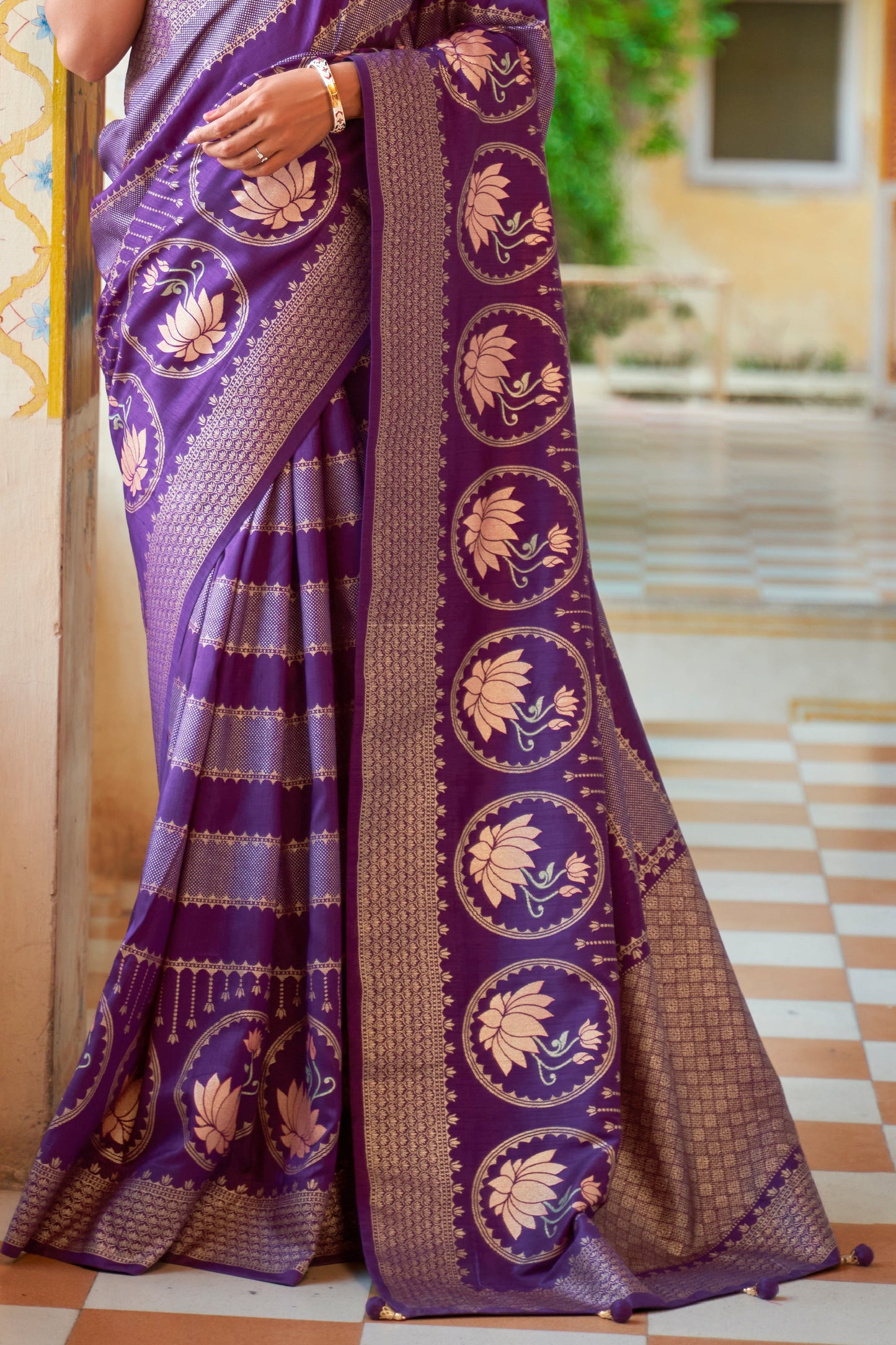Purple Woven Silk Saree-ZB133827_4_SareeButa.com