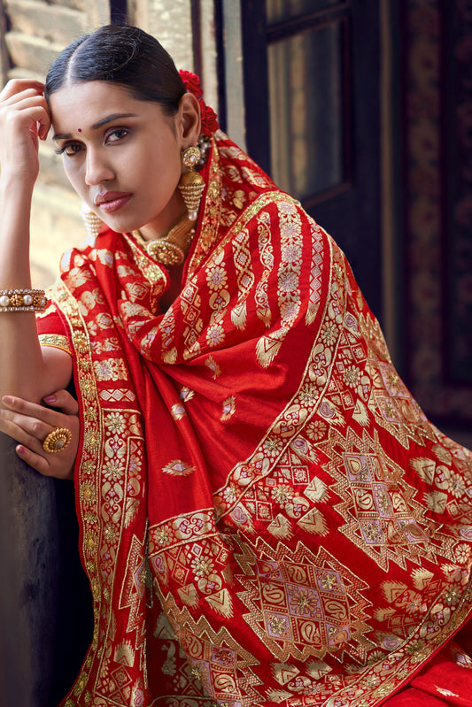 red-woven-silk-saree-saree-zb132873_2_SareeButa.com