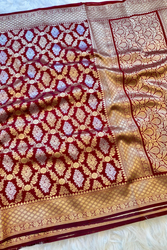 Red Nita Ambani Inspired Banarasi Saree-ZB134121_2_SareeButa.com