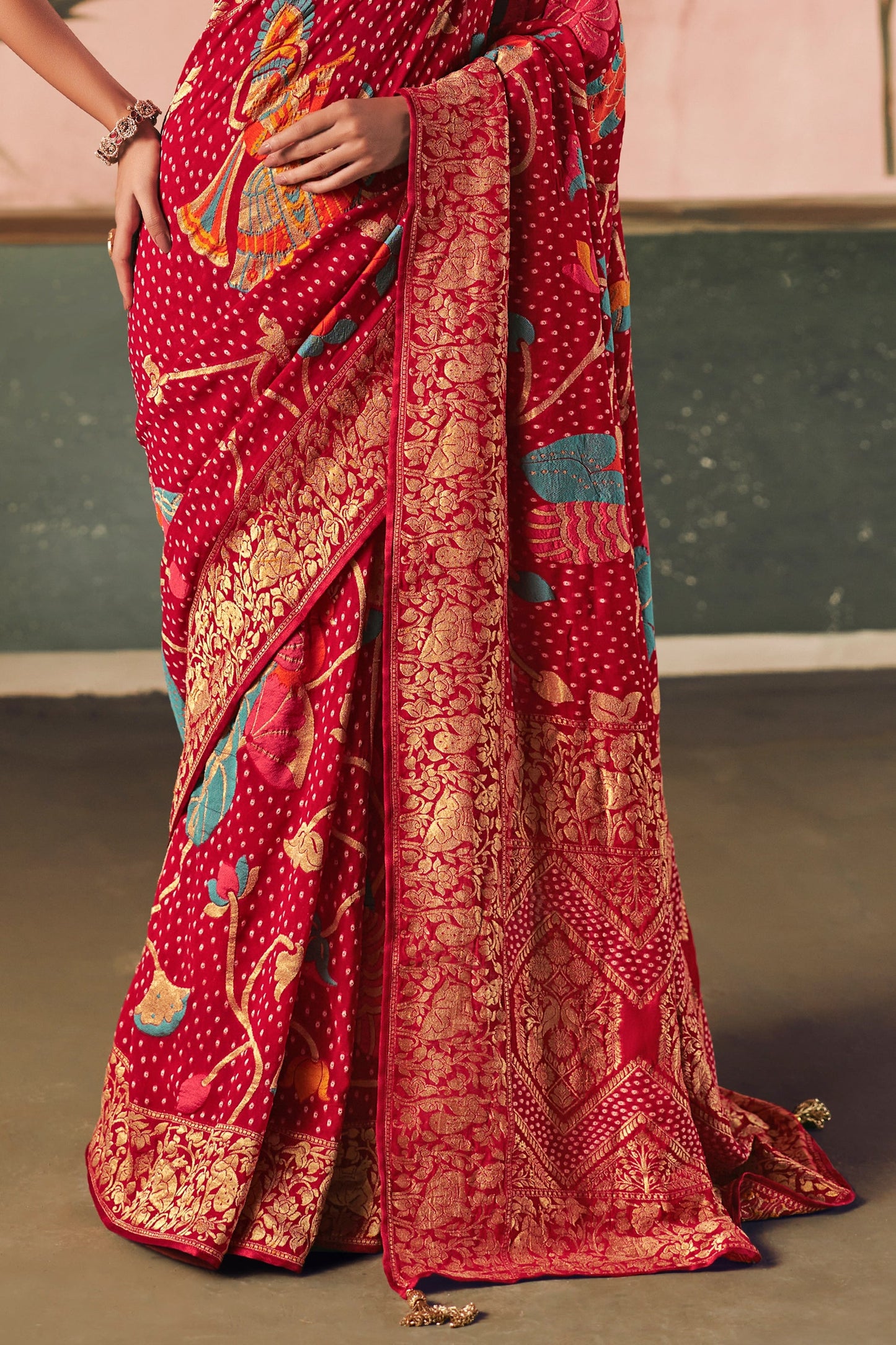 Red Woven Georgette Bandhani Saree-SAR10971_5_SareeButa.com