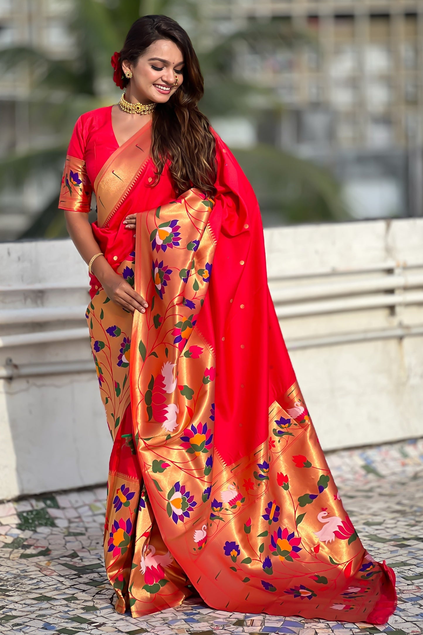Red Woven Paithani Saree-ZB134860_4_SareeButa.com
