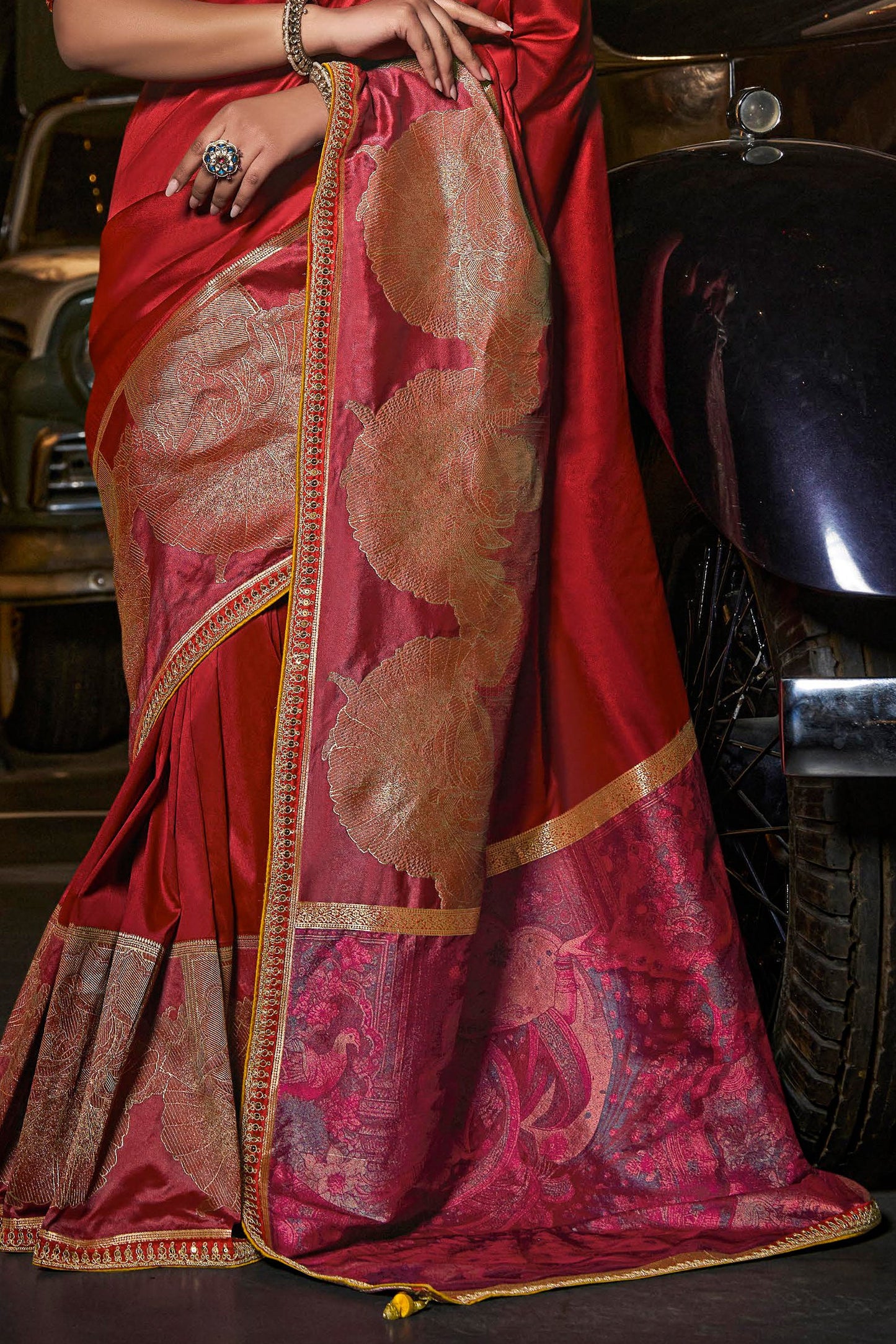 Red Woven Silk Saree With Lace Border-ZB134670_3_SareeButa.com