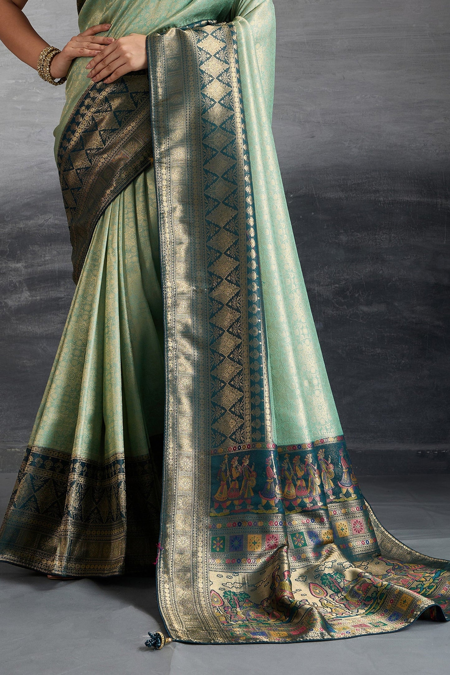 Sage Green Woven Kanjivaram Silk Saree-SAR10484_5_SareeButa.com