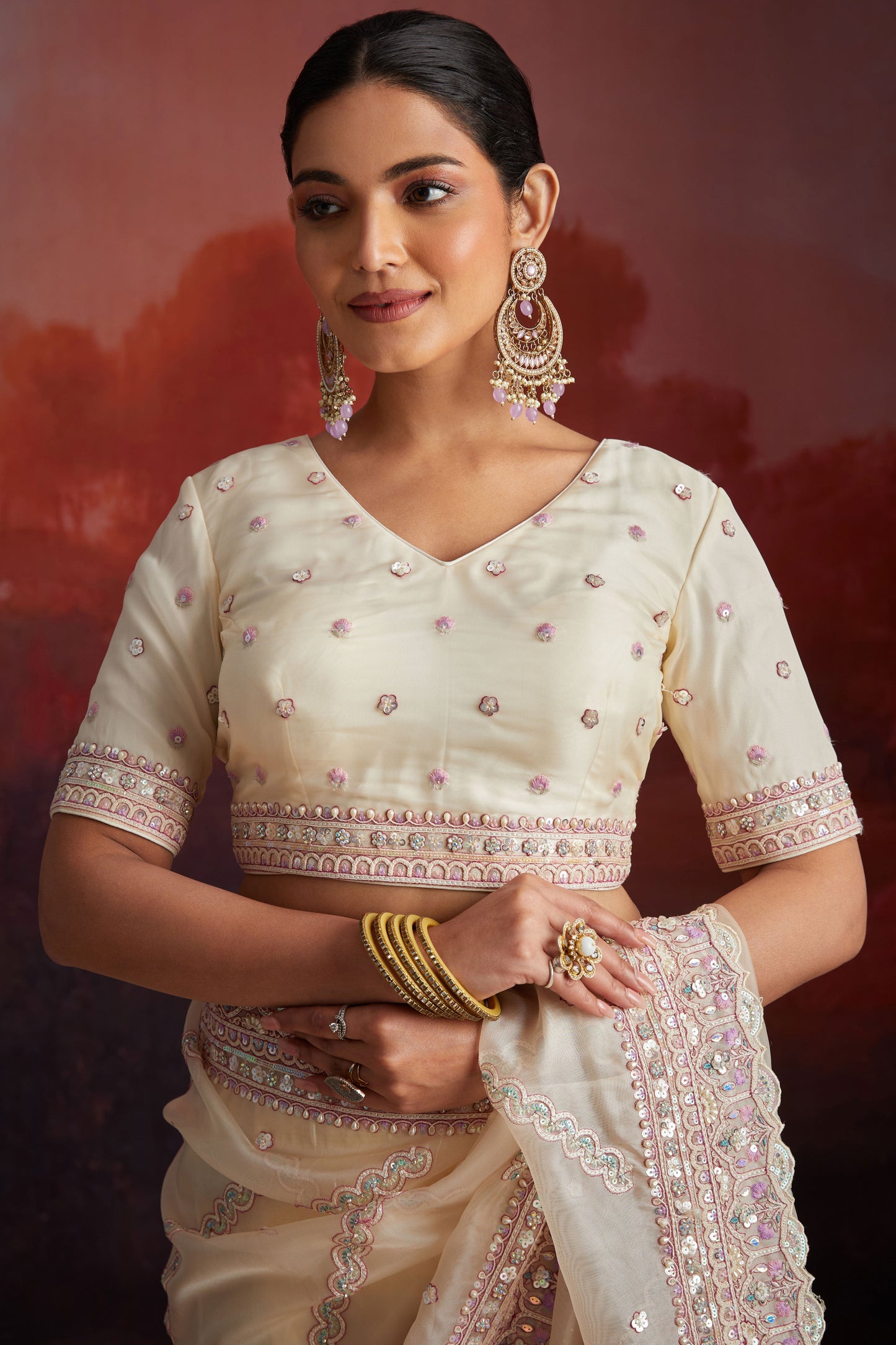 white-embroidered-net-saree-zb133721_12_Sareebuta.com