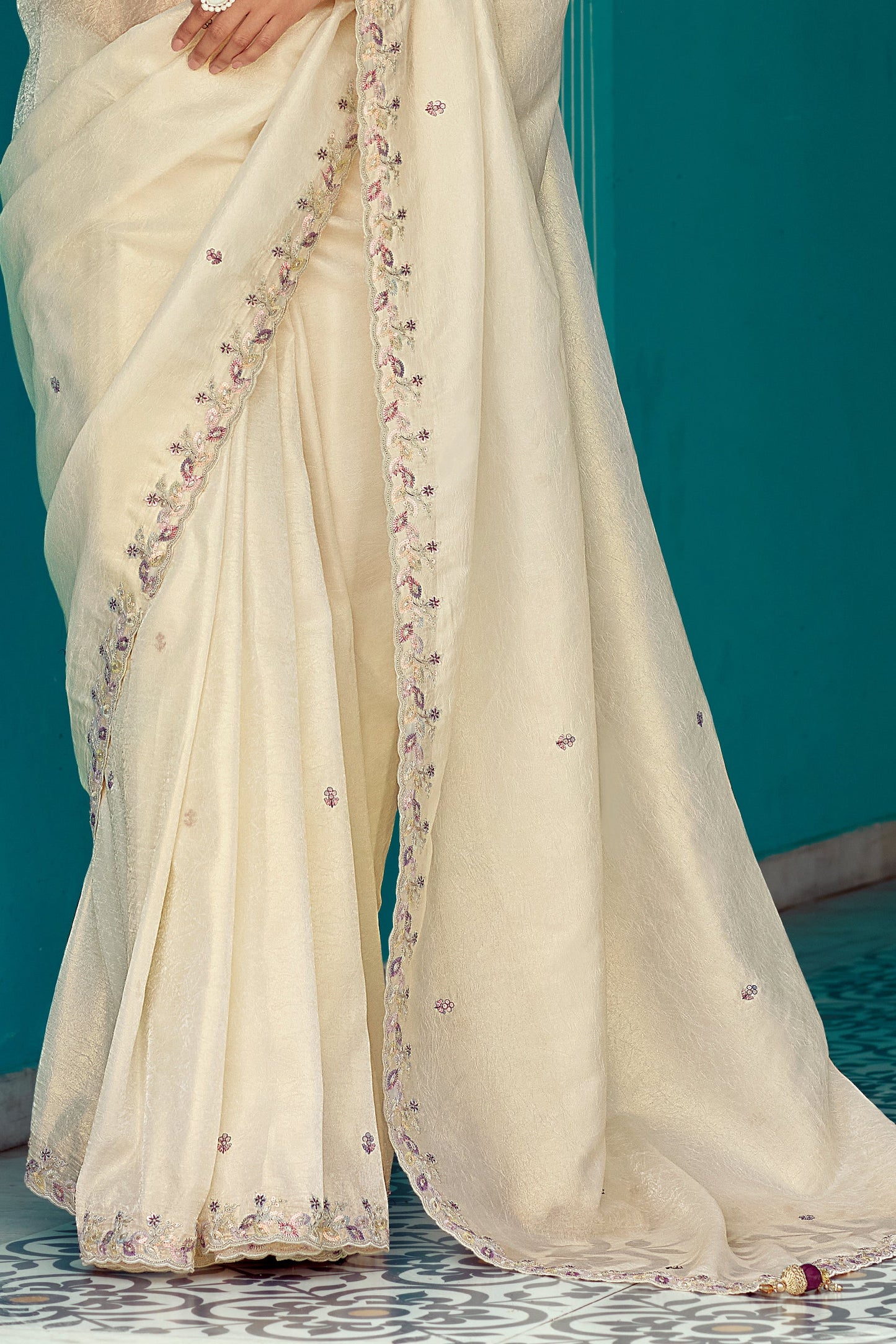 White Embroidered Tissue Saree-ZB134081_4_SareeButa.com