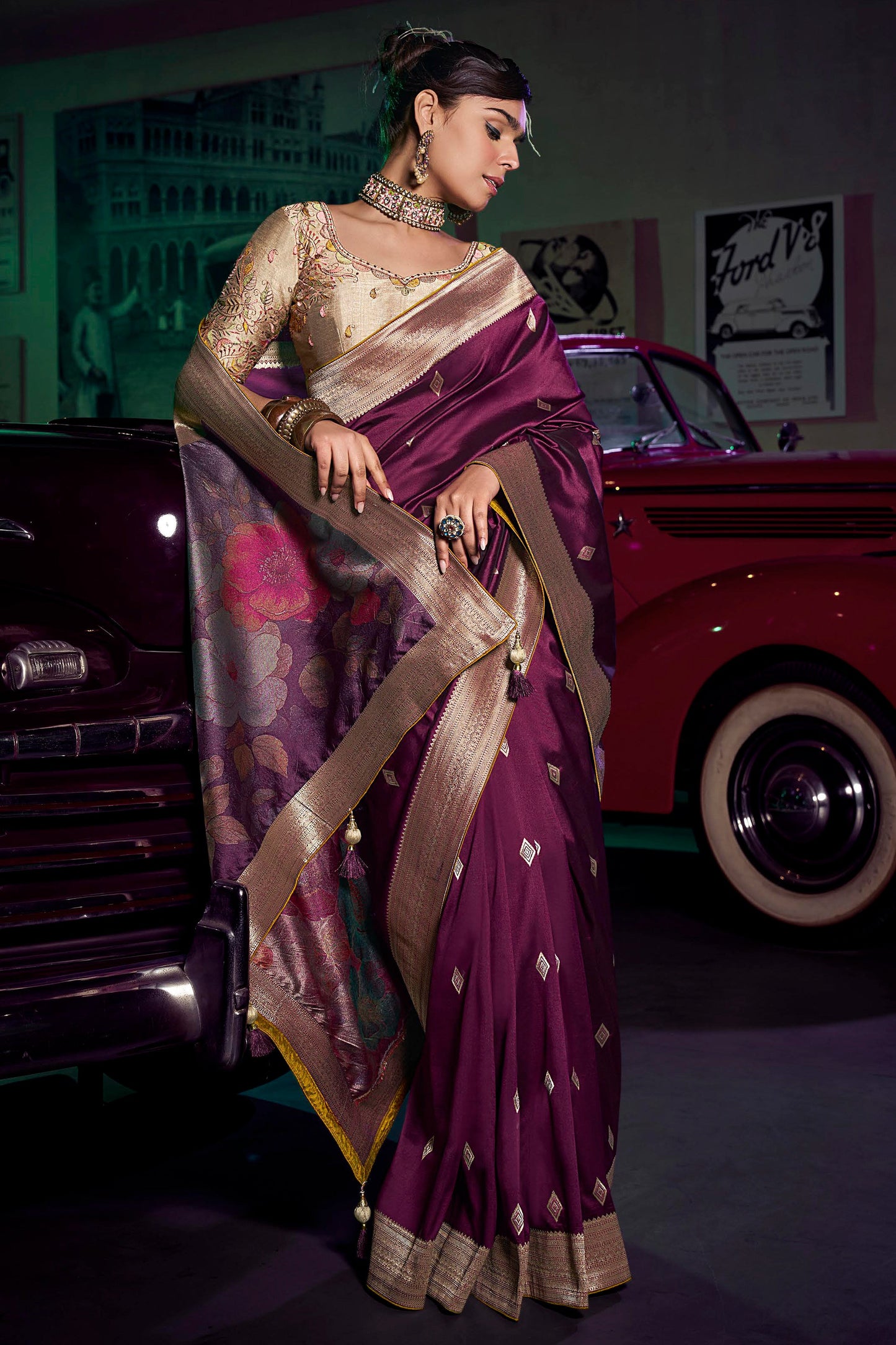 Wine Woven Silk Saree-ZB134660_4_SareeButa.com