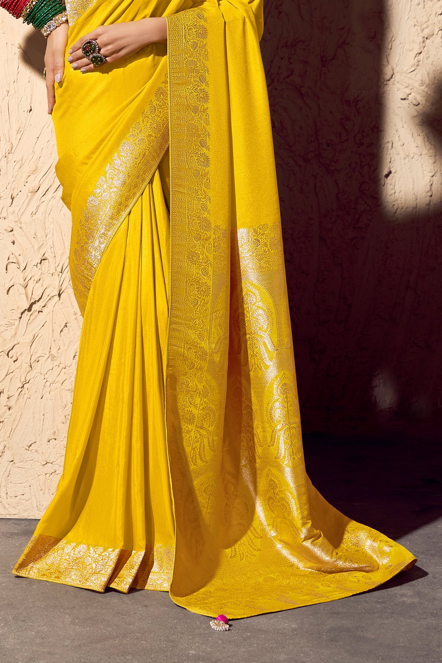 Yellow Woven Crepe Georgette Saree-SAR10999_5_SareeButa.com