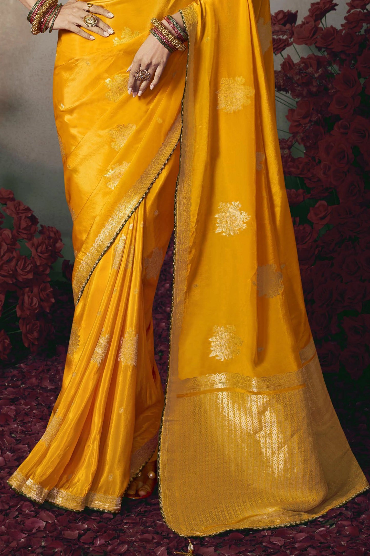 Yellow Woven Silk Saree-SAR11595_5_SareeButa.com