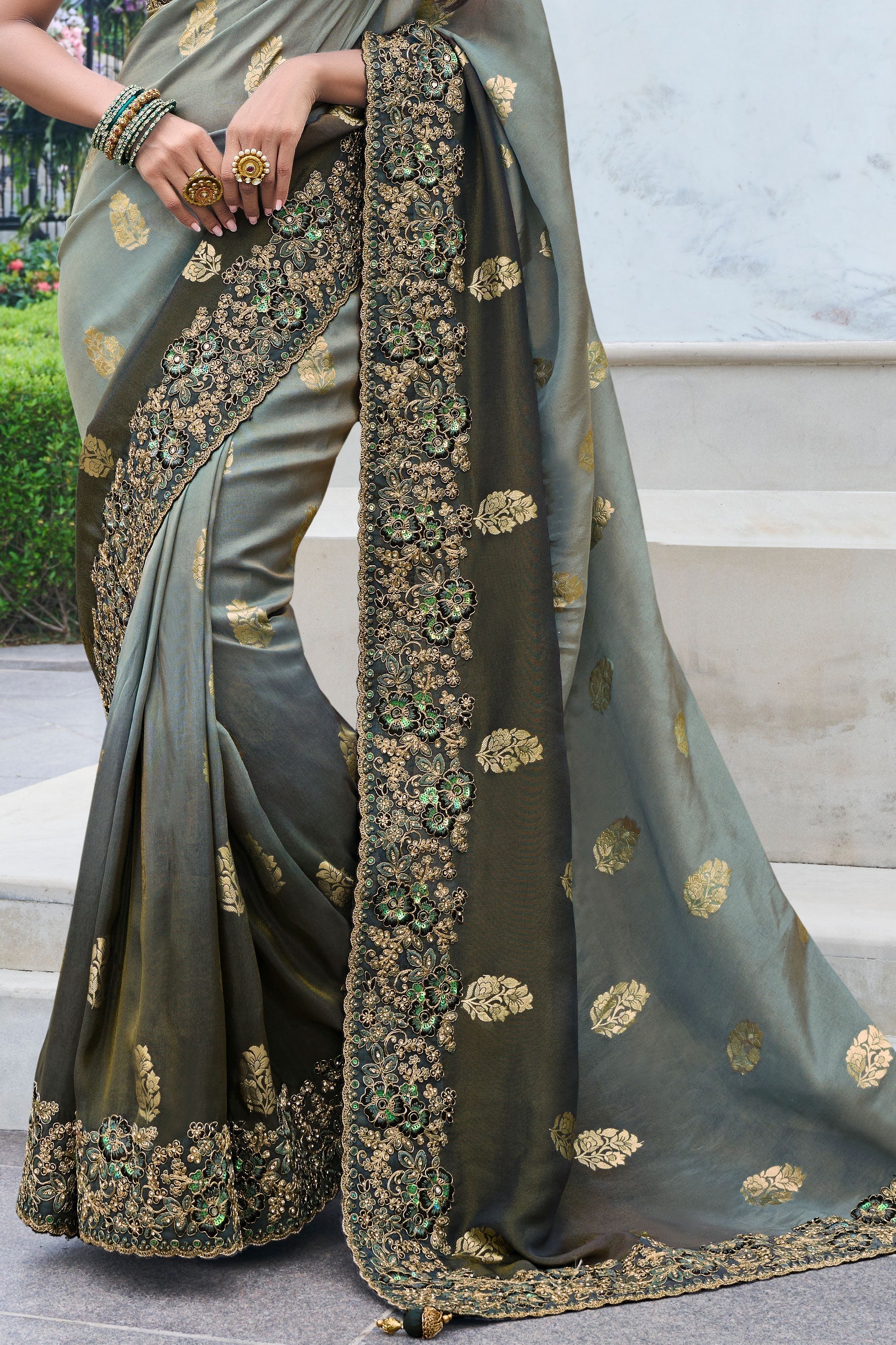 2-tone-pure-tissue-silk-saree-zb132852_4_SareeButa.com