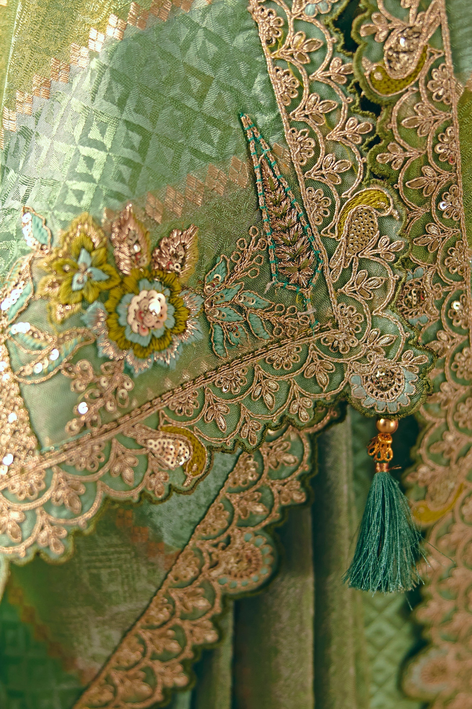 2-Tone Green Embroidered Jacquard Silk Saree-SAR12089_3_SareeButa.com