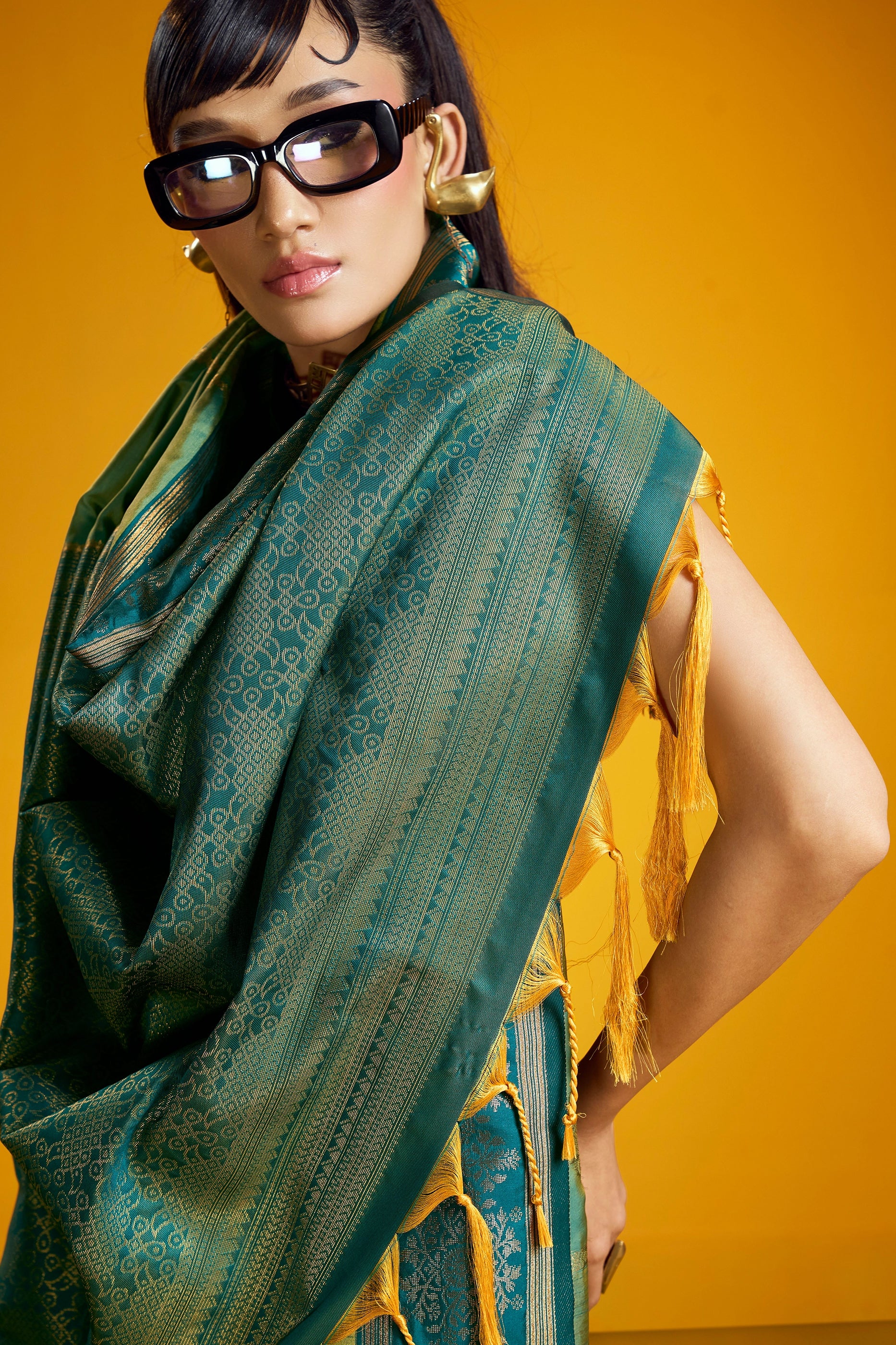 2-Tone Green Woven Silk Saree-SAR12366_2_SareeButa.com