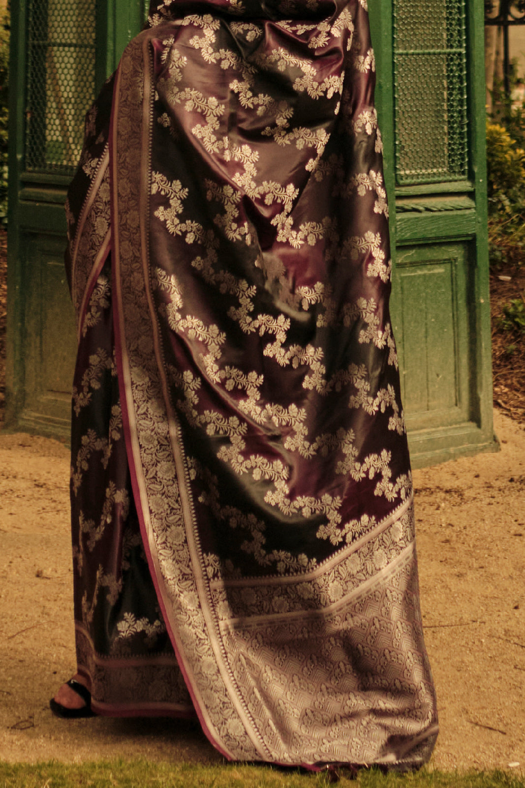 2-tone-satin-silk-saree-zb131972_4_SareeButa.com