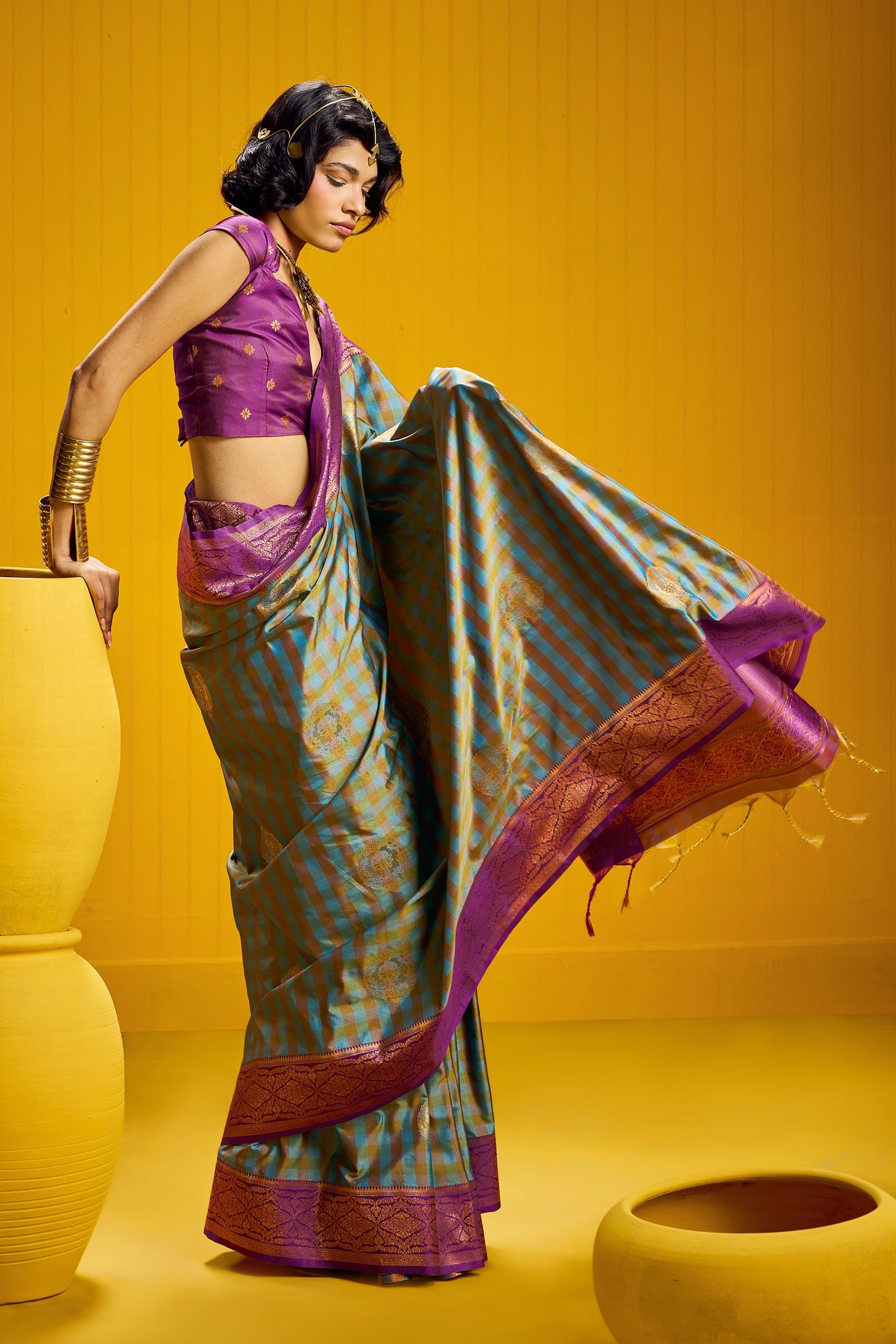 2-Tone Woven Checkered Silk Saree-SAR12344_2_SareeButa.com