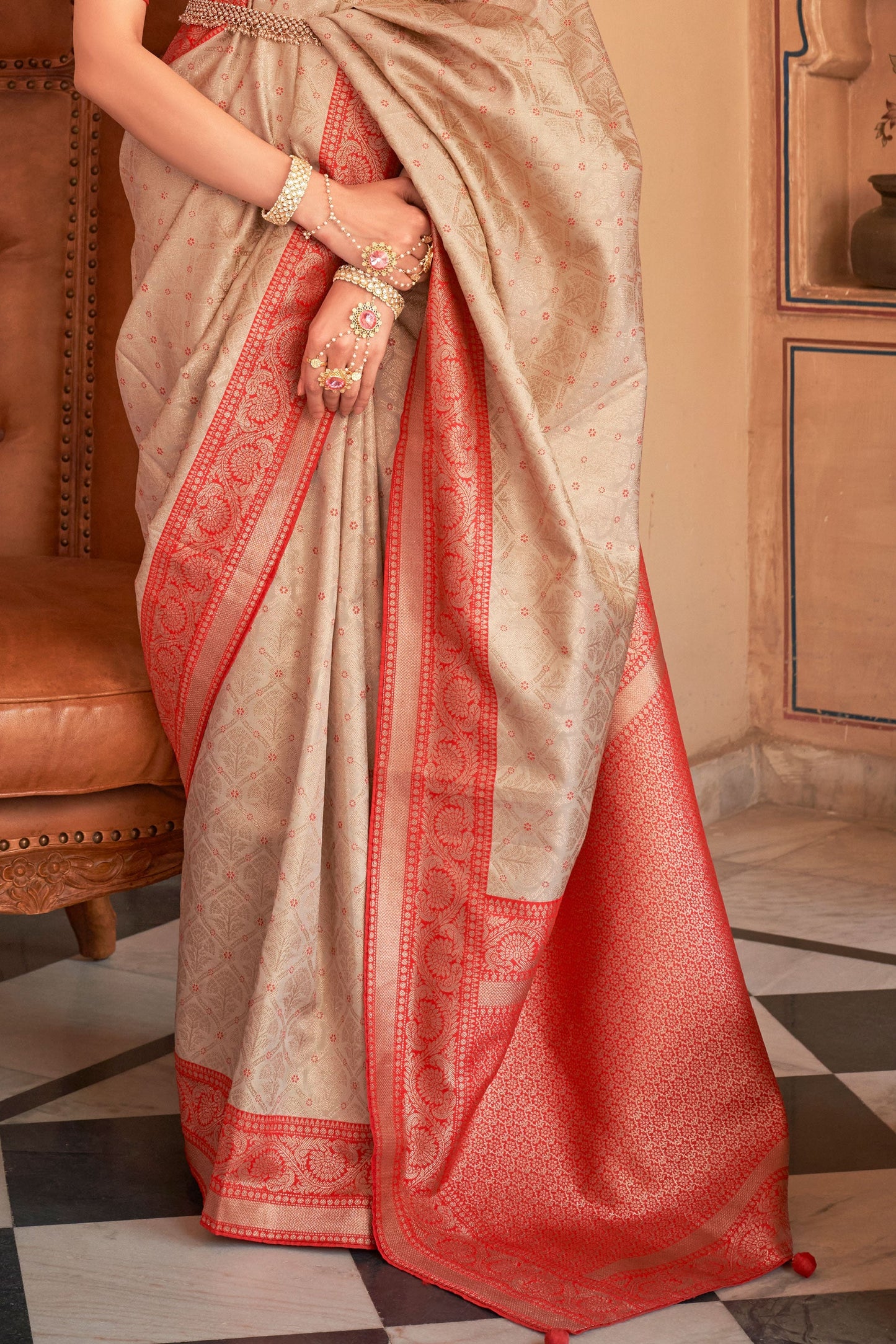 beige-banarasi-silk-saree-zb130841_3_SareeButa.com