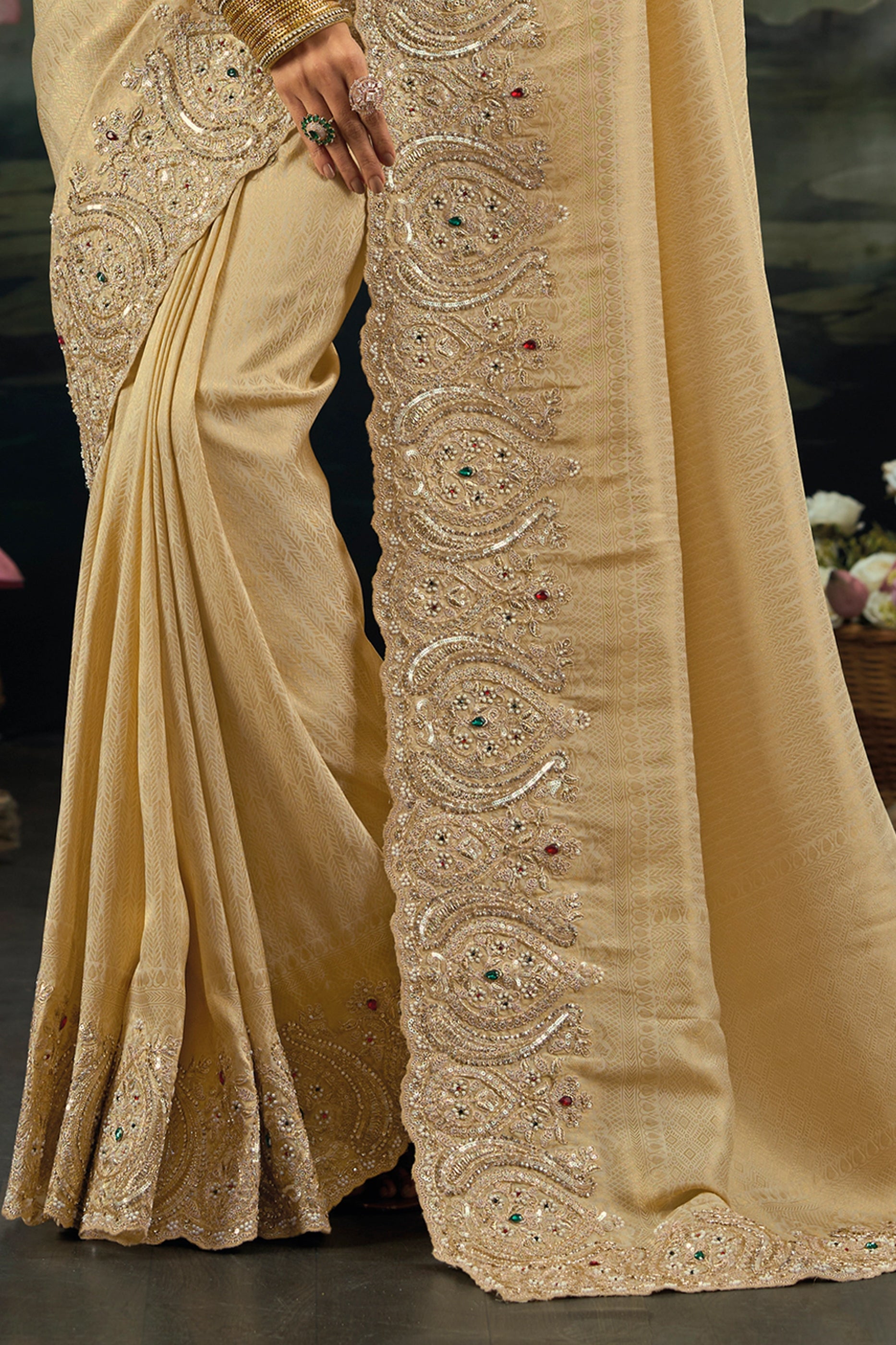 Beige Embroidered Kanjivaram Silk Saree-SAR12286_3_SareeButa.com