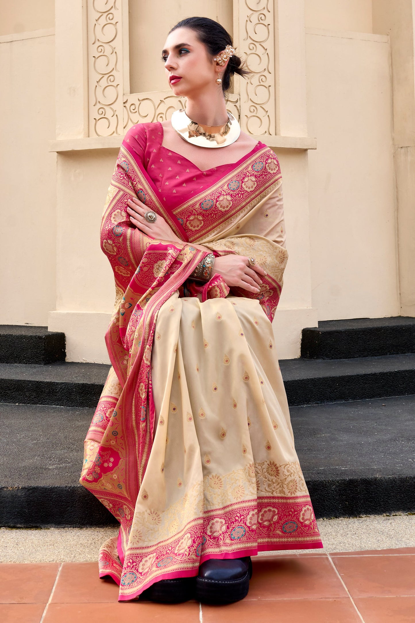 Beige Woven Banarasi Saree-ZB134706_4_SareeButa.com
