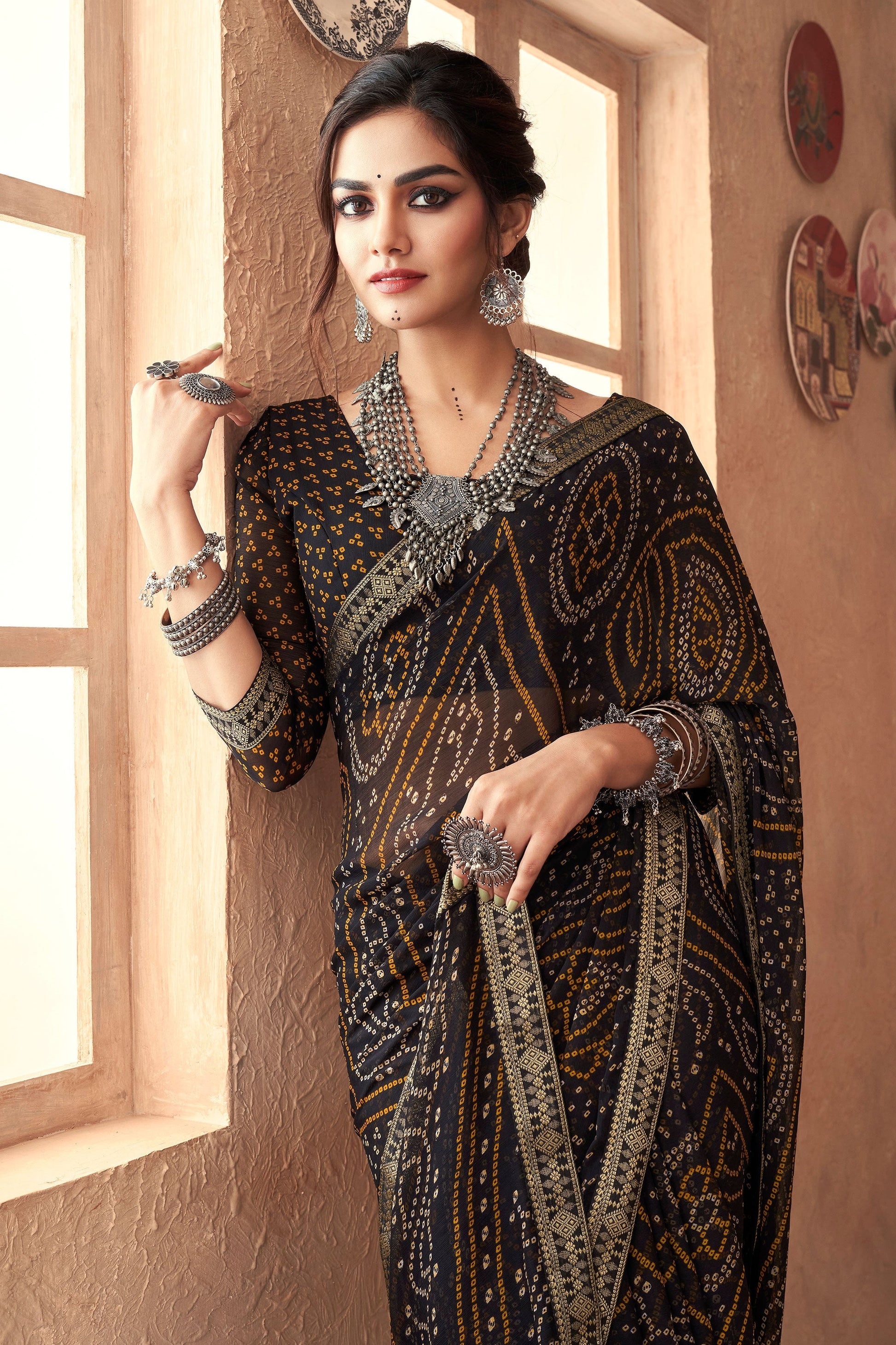 black-chiffon-printed-bandhani-saree-zb131325_2_SareeButa.com