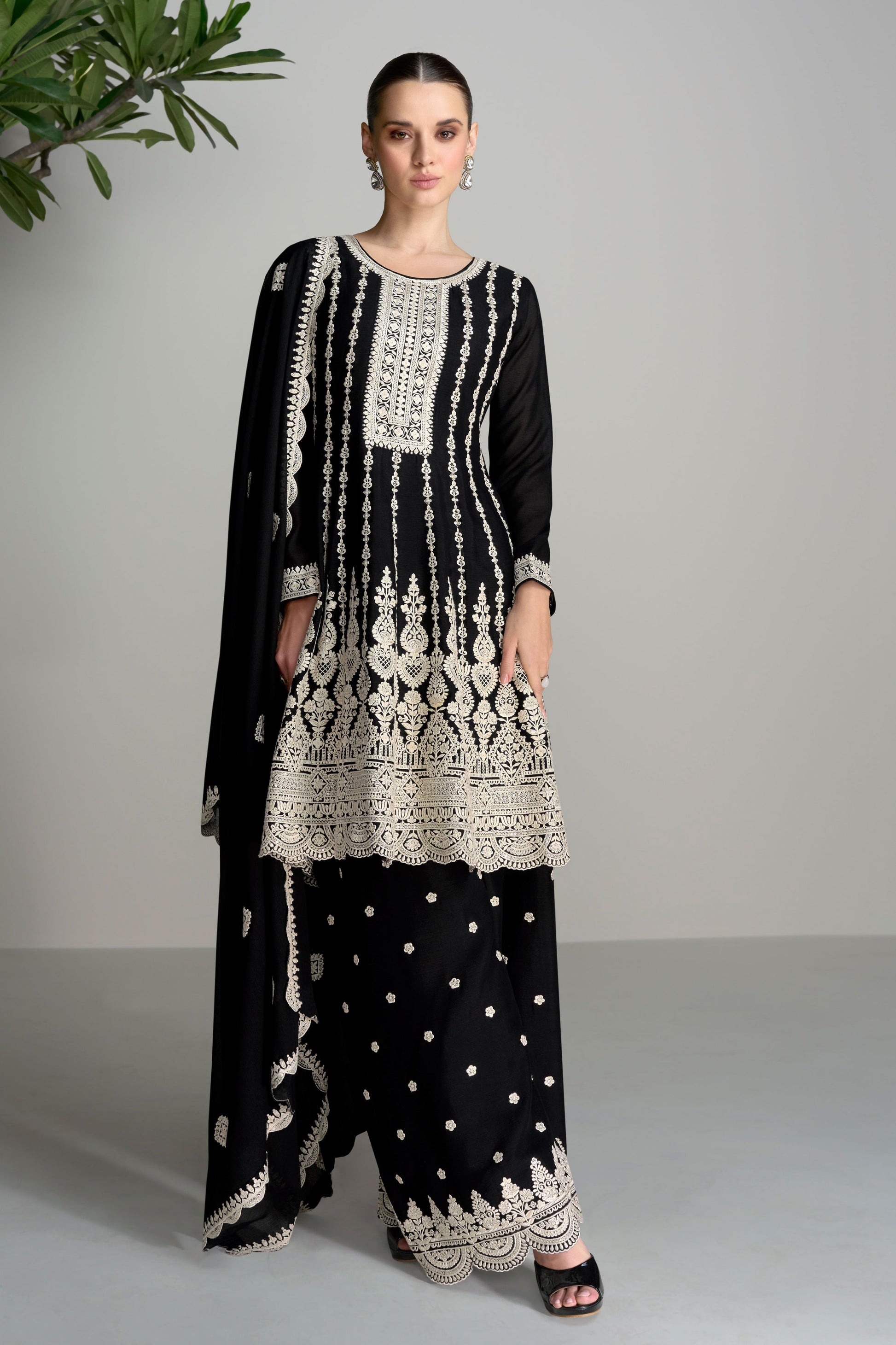 black-embroidered-chinon-silk-palazzo-suit-ss116_1_SareeButa.com