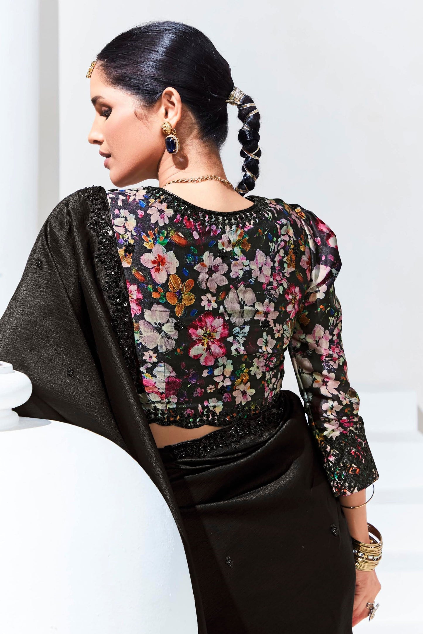 black-embroidered-organza-saree-zb132109_3_SareeButa.com